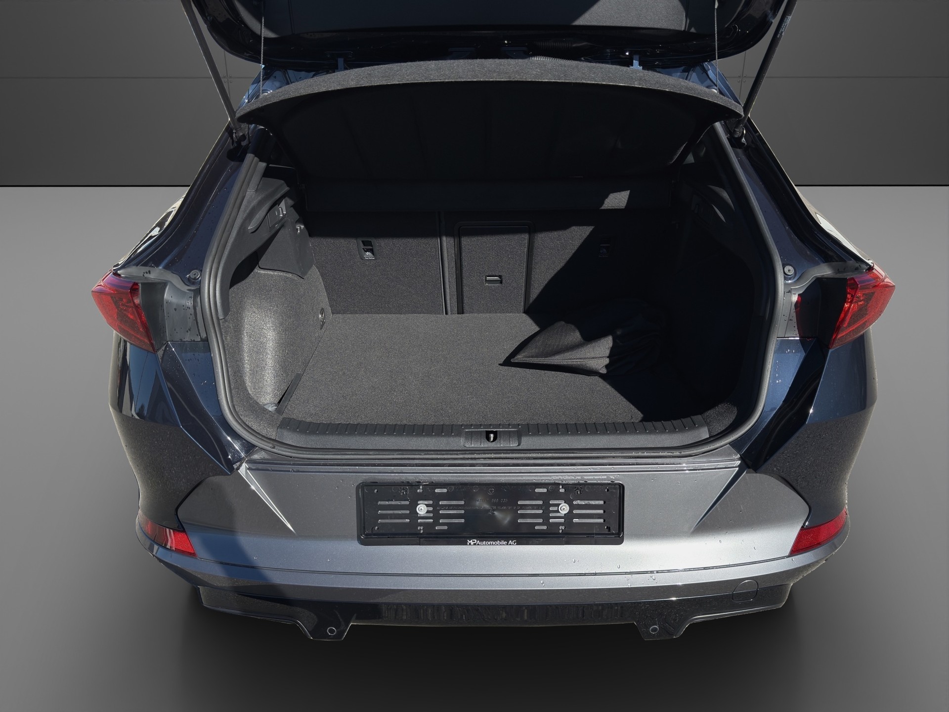 CUPRA Formentor 1.4 e-HYBRID pHEV Allalin DSG-showroom-element-3