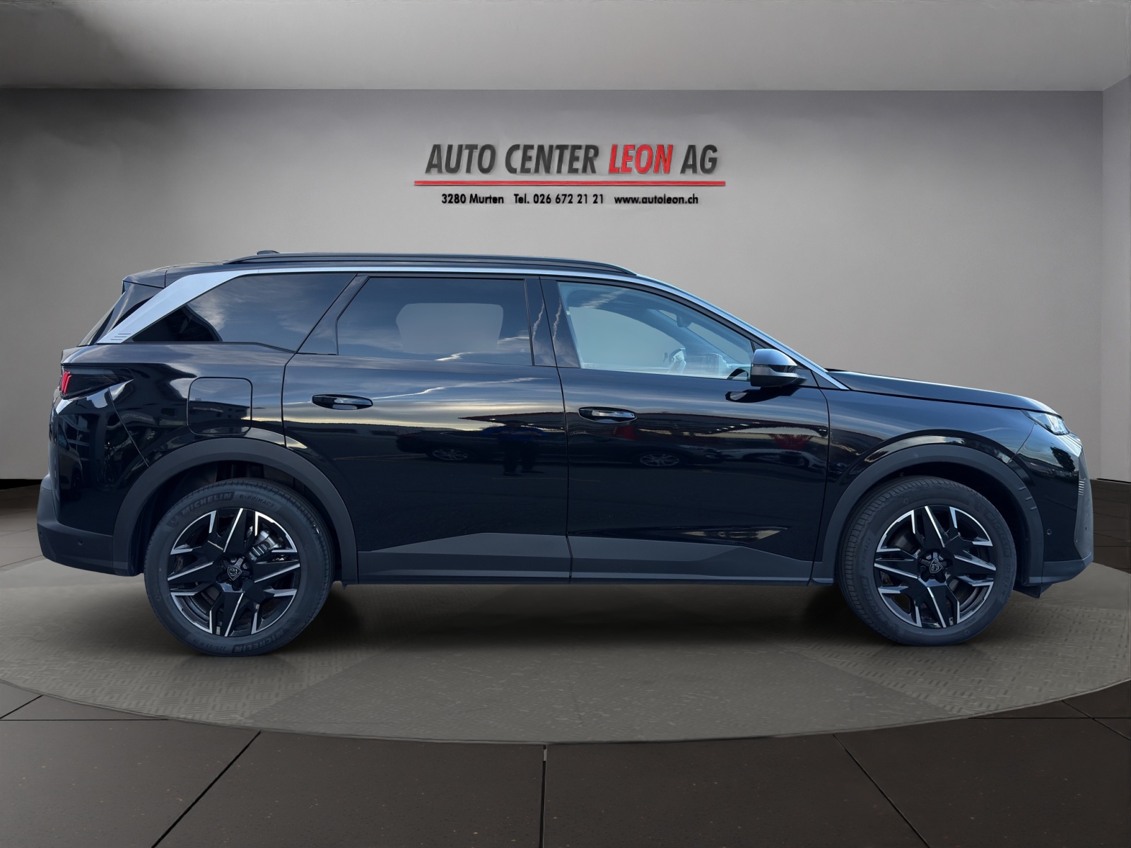 PEUGEOT 5008 145 Hybrid e-DCS6 Allure-image-6