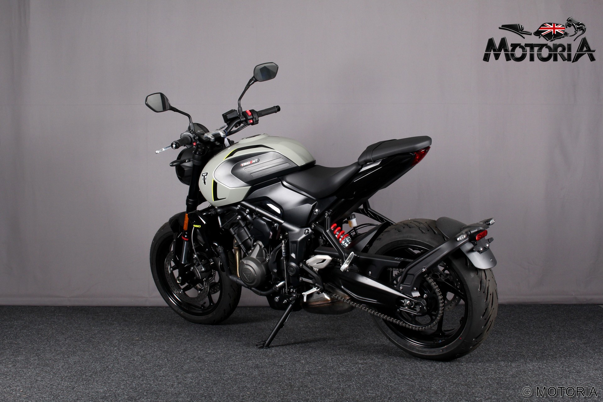 TRIUMPH Trident 660 (35kW möglich)-image-4