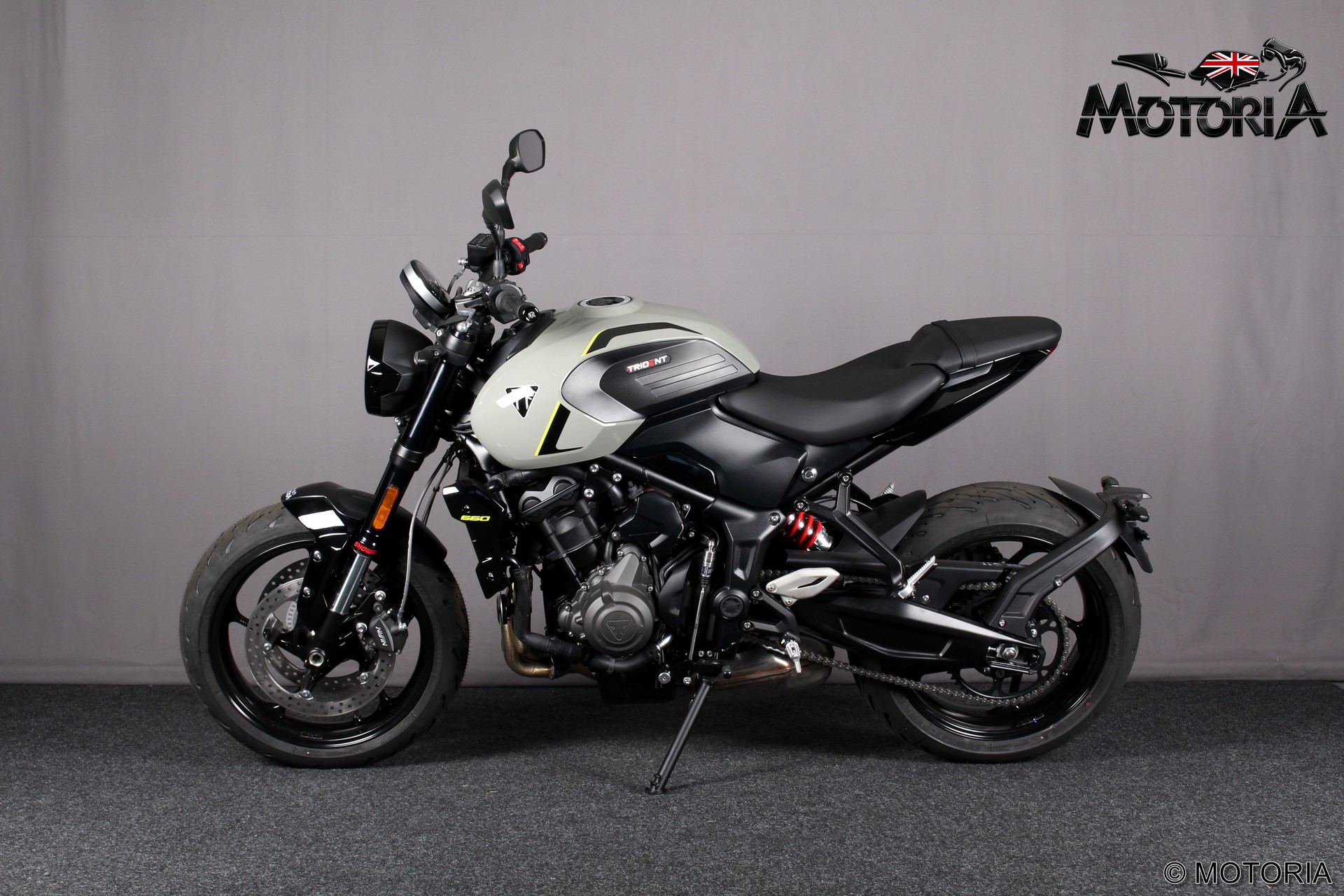 TRIUMPH Trident 660 (35kW möglich)-image-5