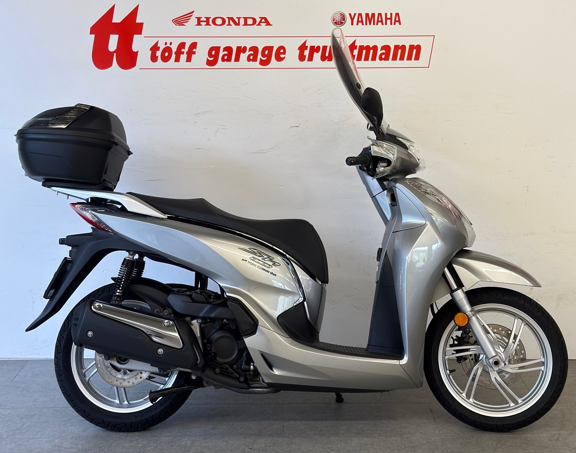 HONDA SH 300 i ABS-image-0