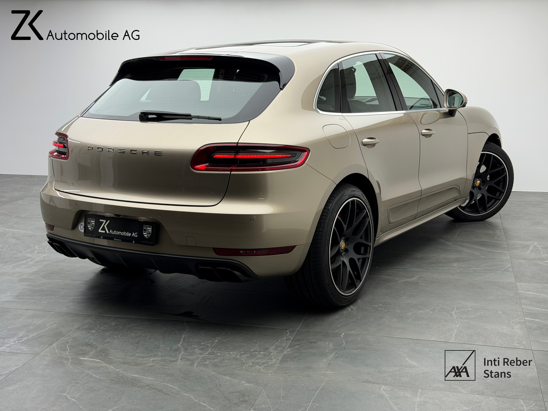 PORSCHE Macan Turbo V6 400PS Palladium Metallic PDK / 360° Kamera / BOSE Soundsystem / Panoramadach / Leder / KW-Gewindefahrwerk /-showroom-element-1
