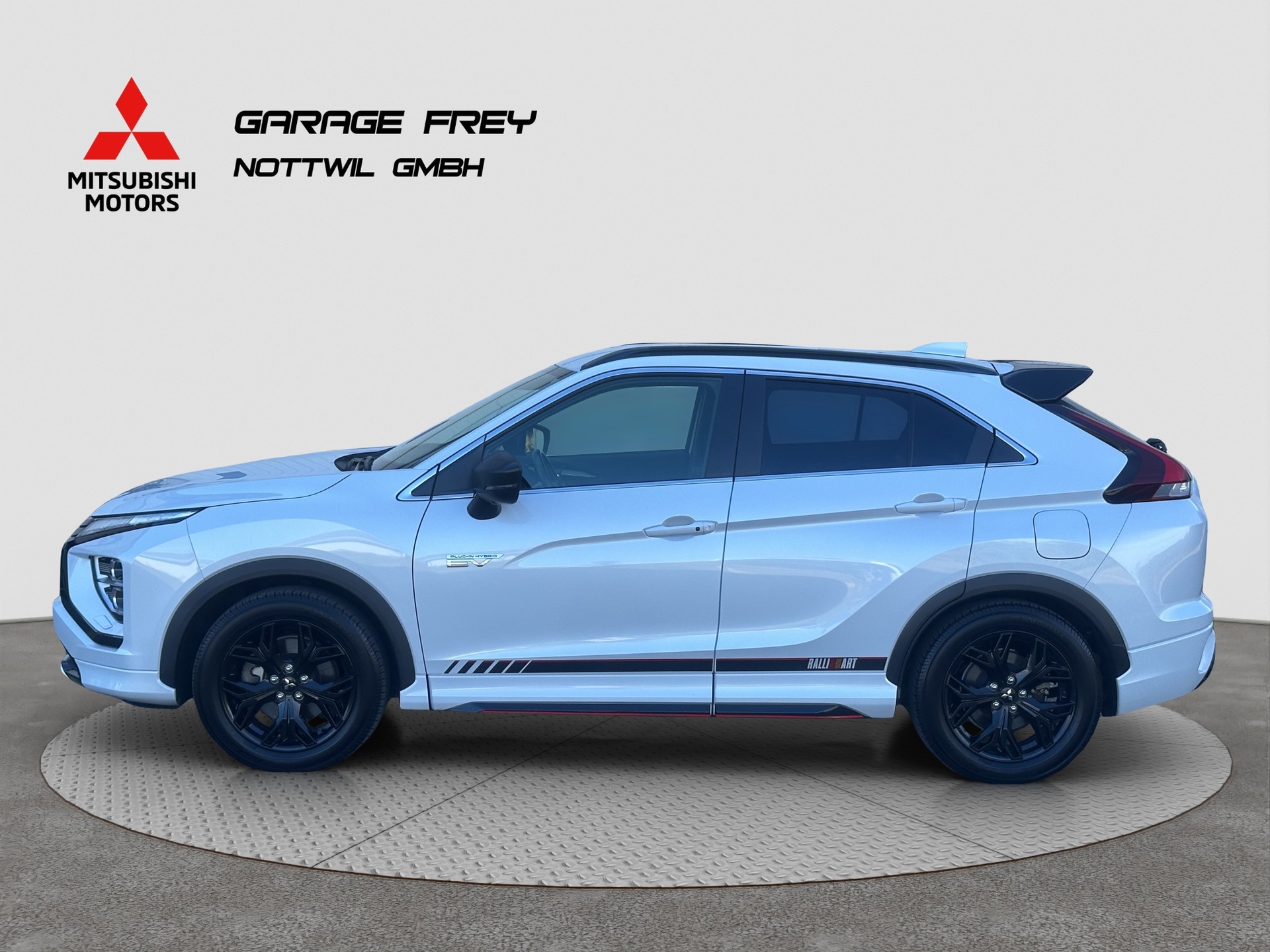 MITSUBISHI Eclipse Cross 2.4 PHEV Ralliart 4WD-showroom-element-3