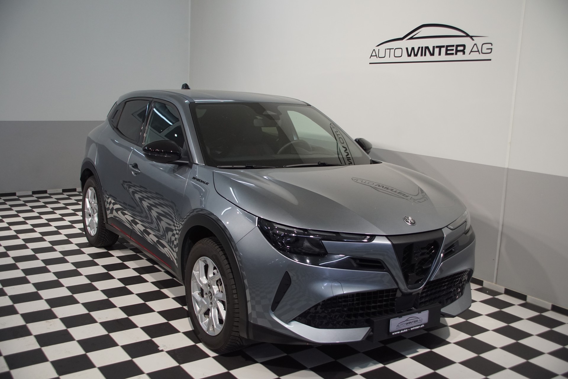 ALFA ROMEO Junior 1.2 48V Hybrid Sport Speciale !! Swiss-Edition!!-showroom-element-3