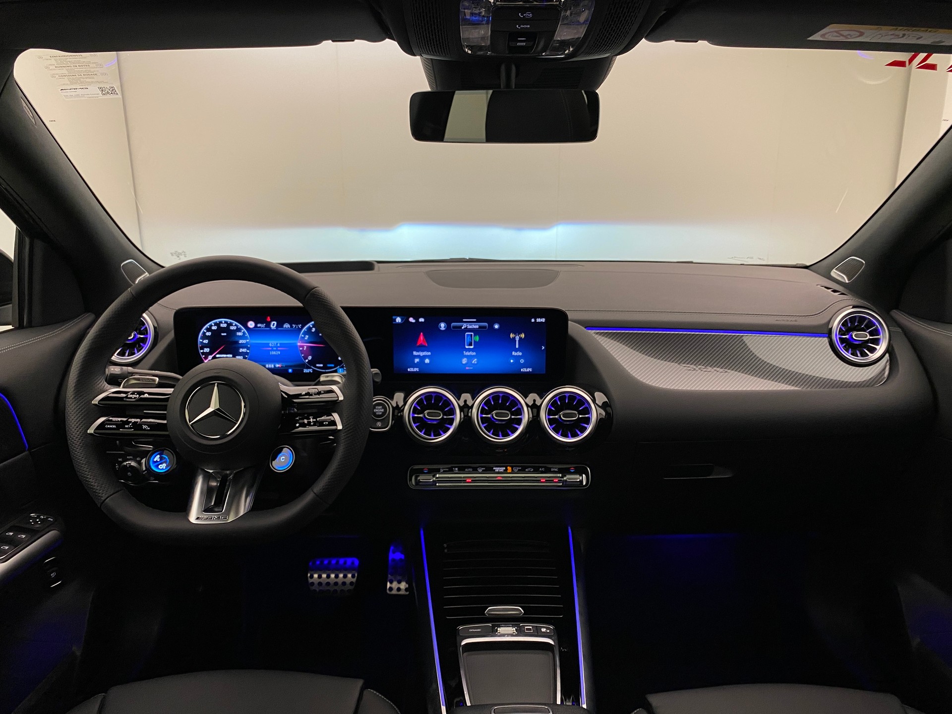 MERCEDES-BENZ GLA AMG 35 4 Matic 8G-DCT-image-7