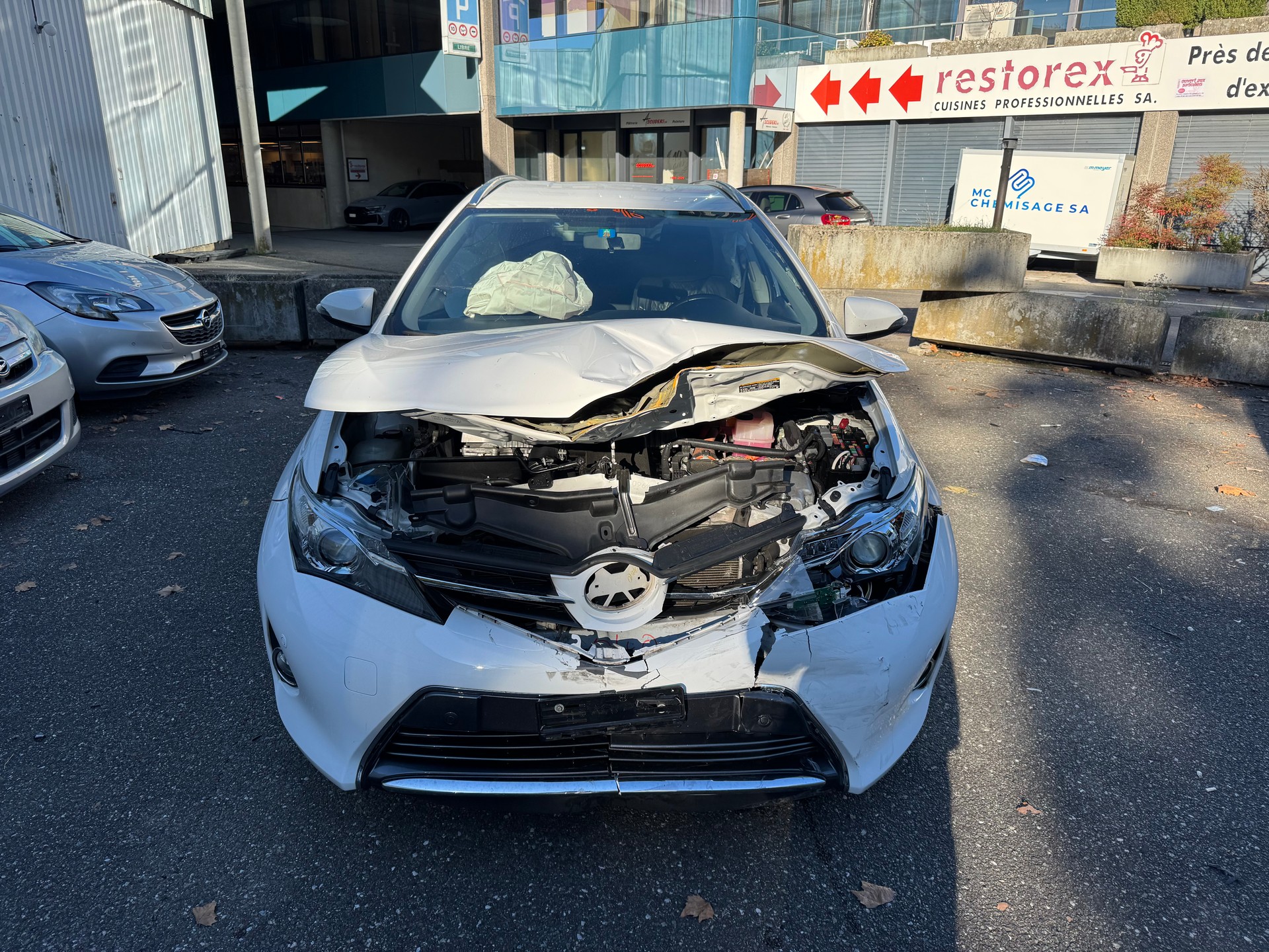 TOYOTA Auris Touring Sports 1.8 16V HSD Linea Trend-image-5