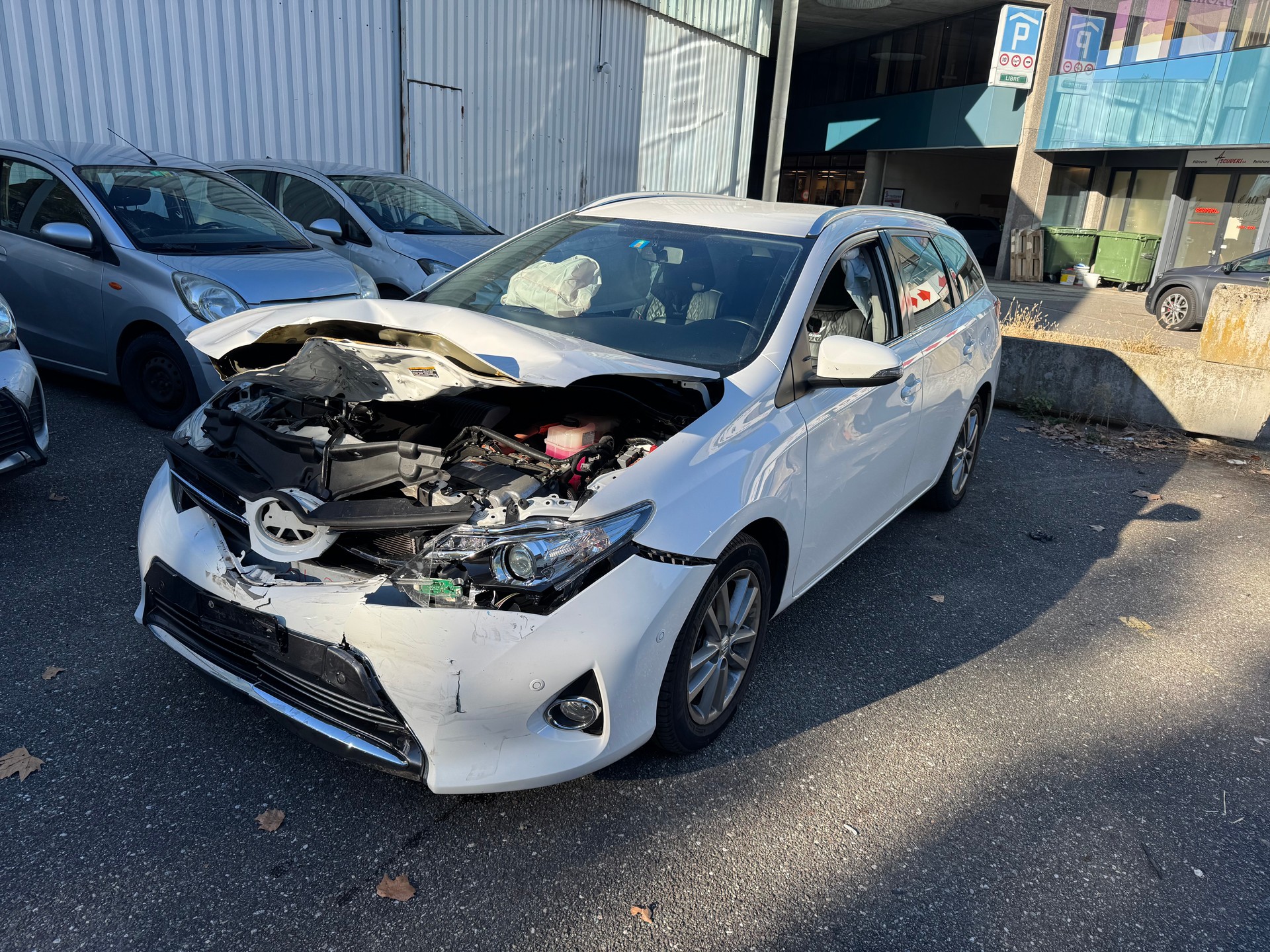 TOYOTA Auris Touring Sports 1.8 16V HSD Linea Trend