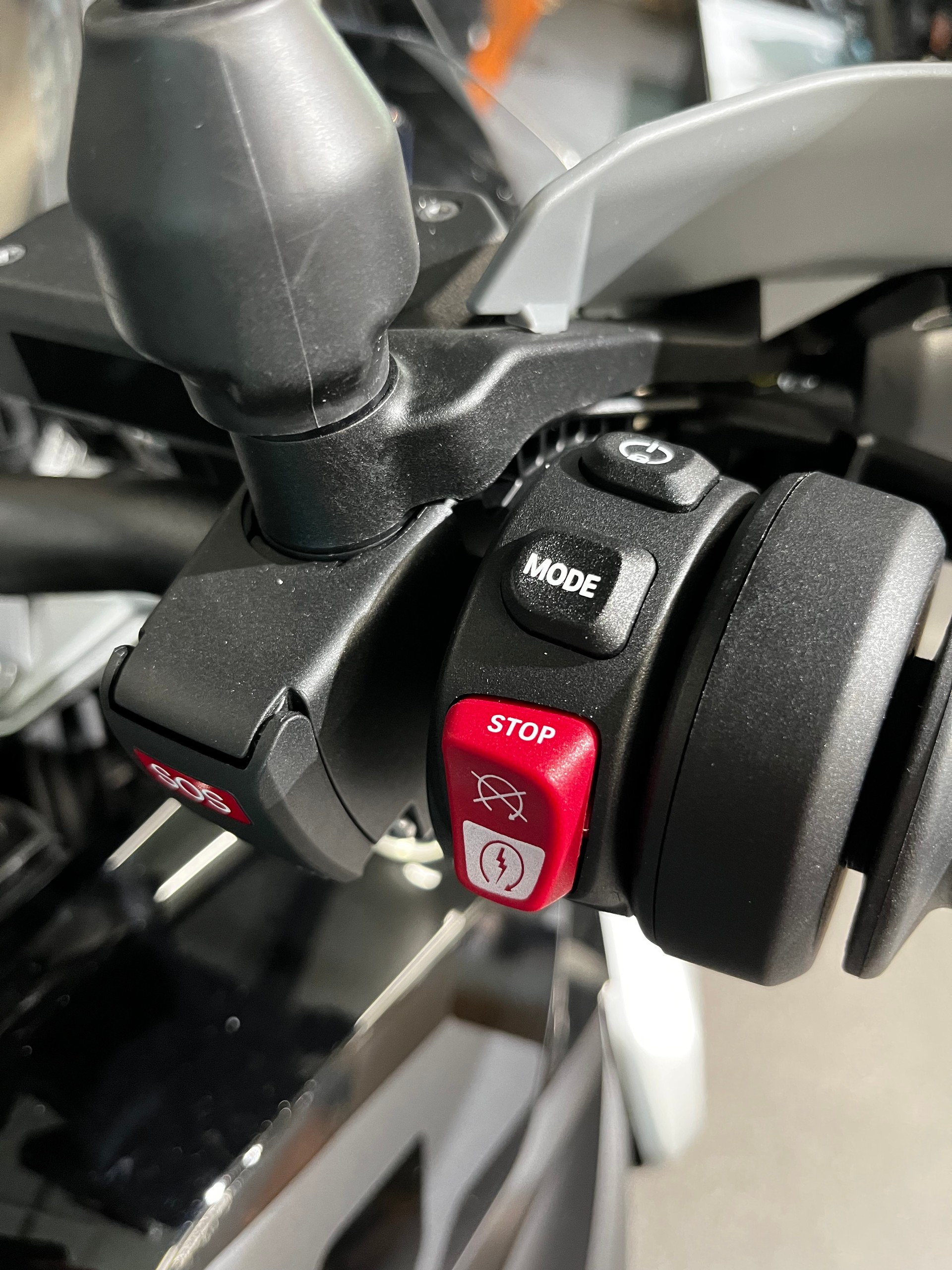 BMW R 1300 GS-image-4