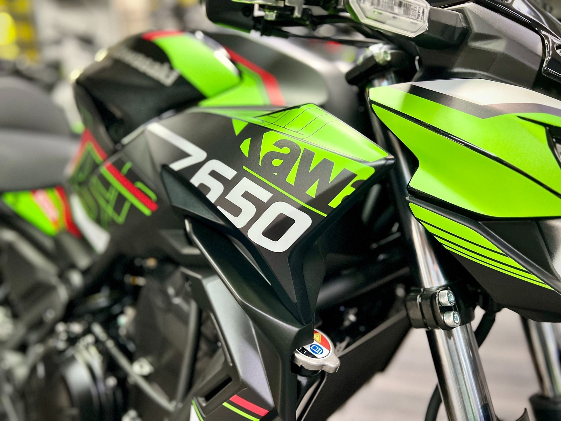 KAWASAKI Z 650 (35kW)-image-6