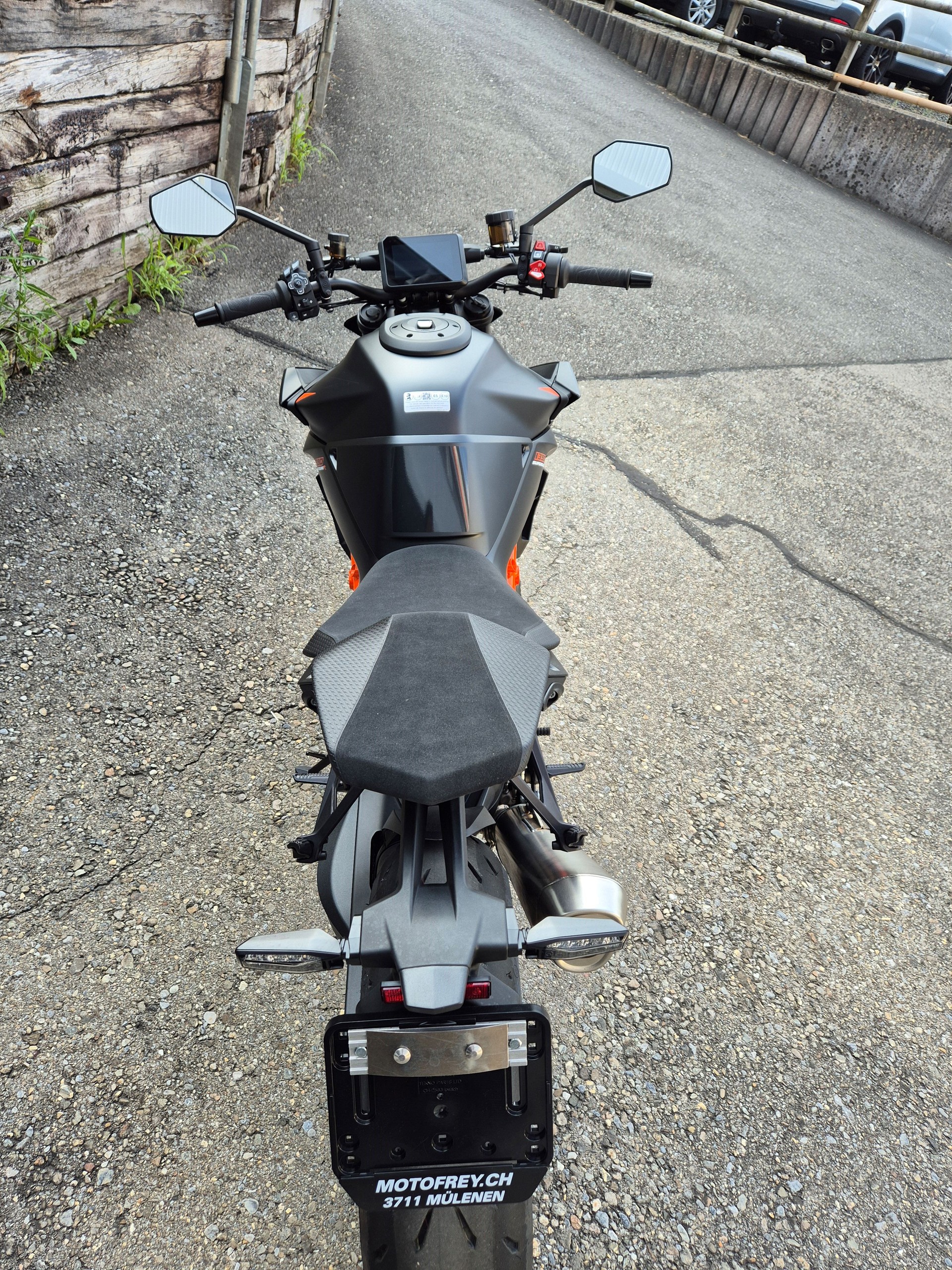 KTM 1390 Super Duke R EVO-image-2