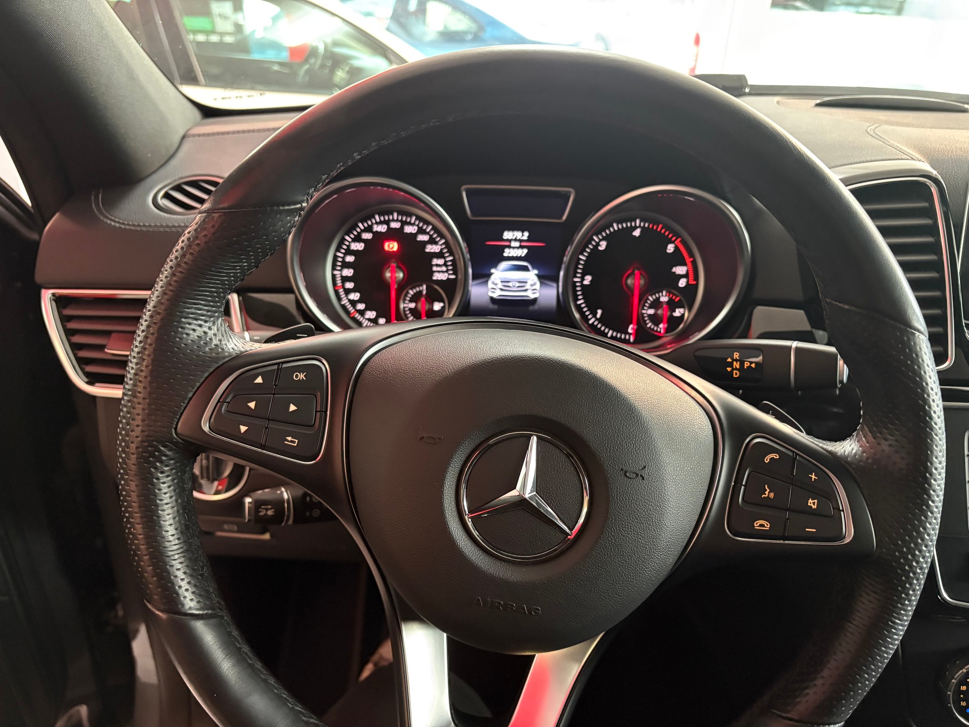 MERCEDES-BENZ GLE Coupé 350 d 4Matic 9G-Tronic-image-4