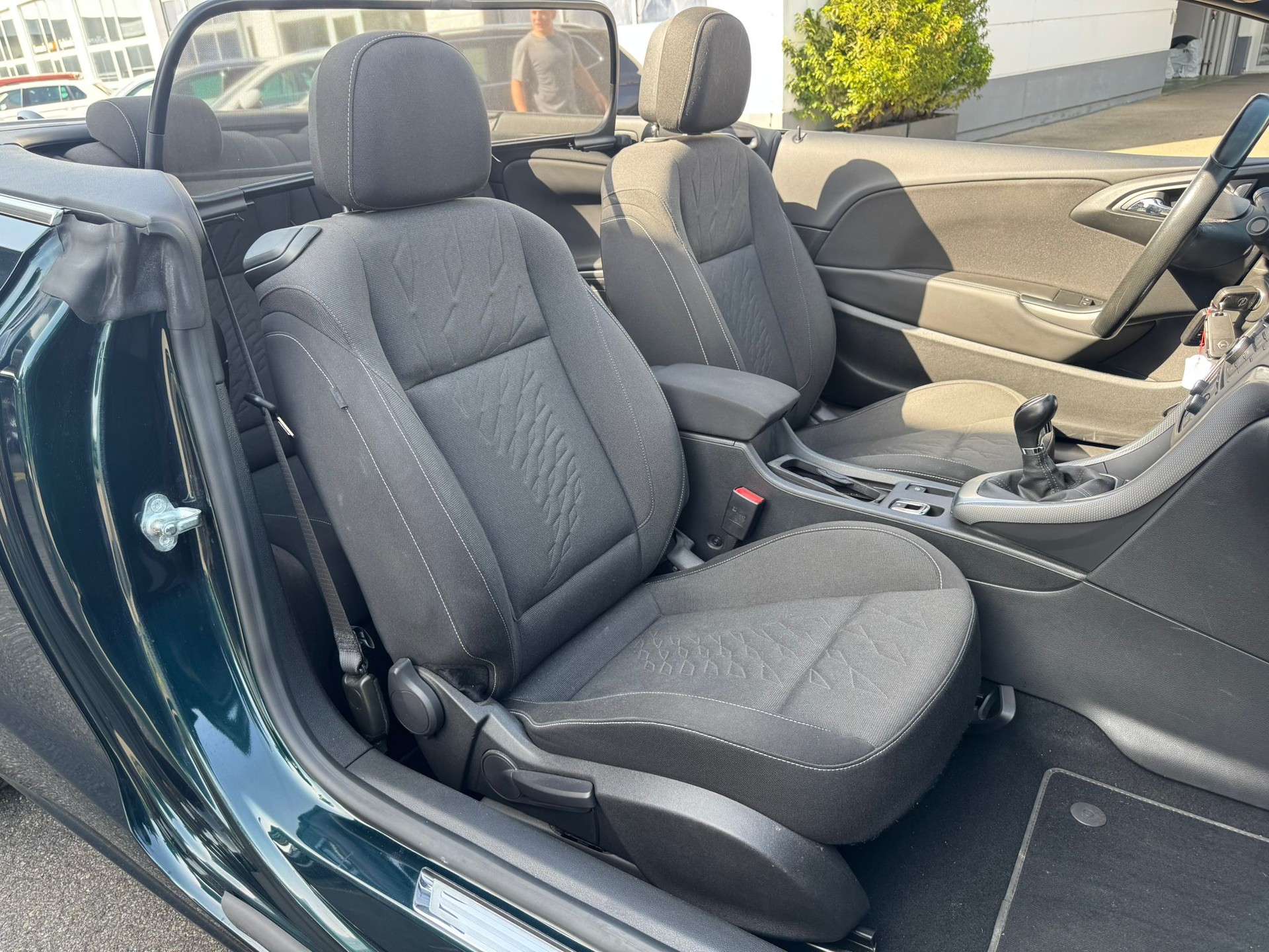 OPEL Cascada 1.4i 16V Turbo-image-13
