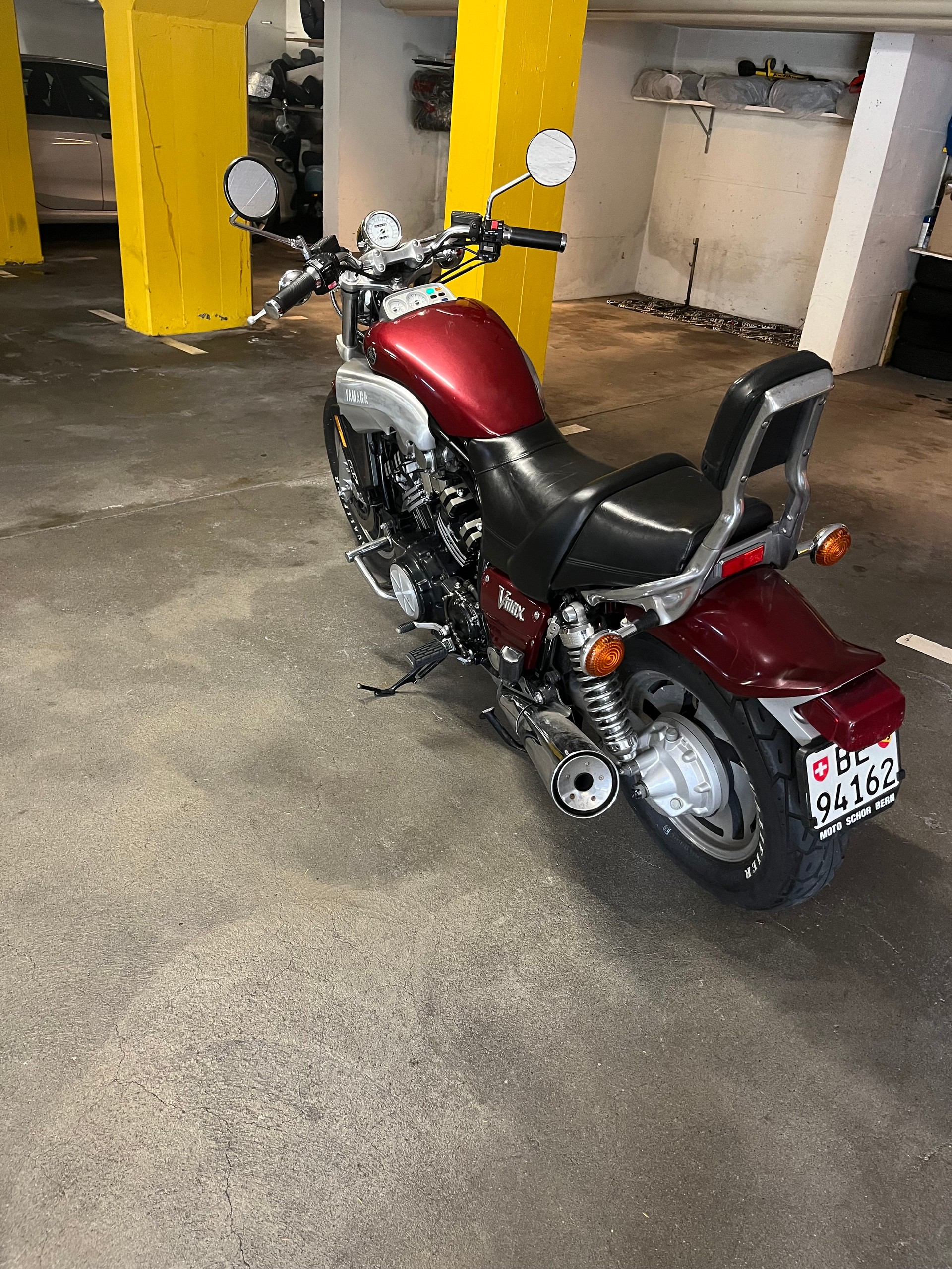 YAMAHA V-Max VMX 1200-image-1