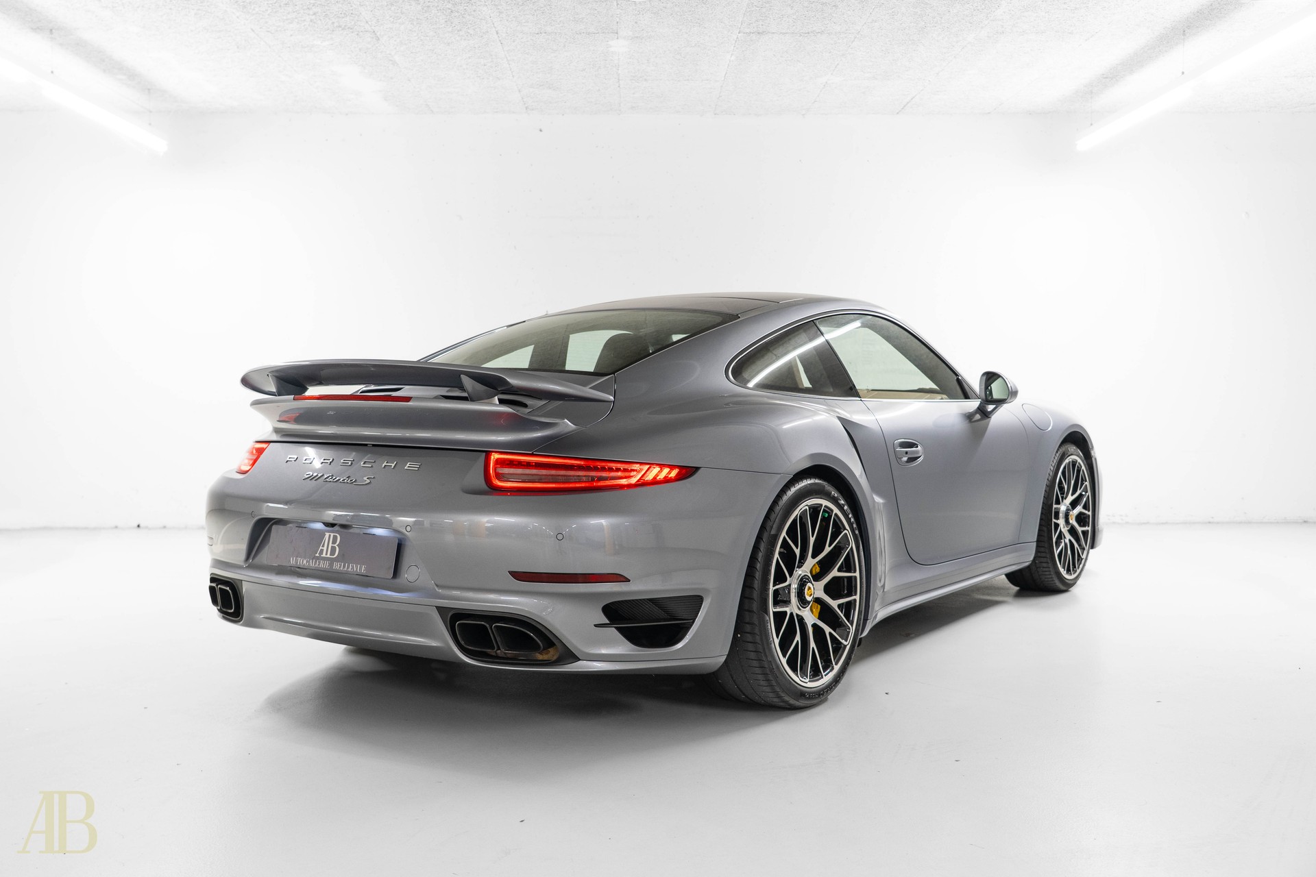 PORSCHE 911 Turbo S PDK mit Porsche Approved-image-6