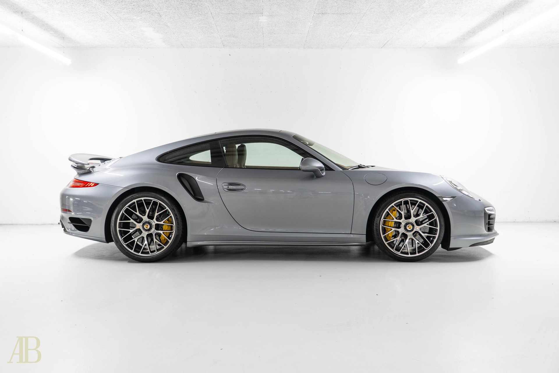PORSCHE 911 Turbo S PDK mit Porsche Approved-image-7