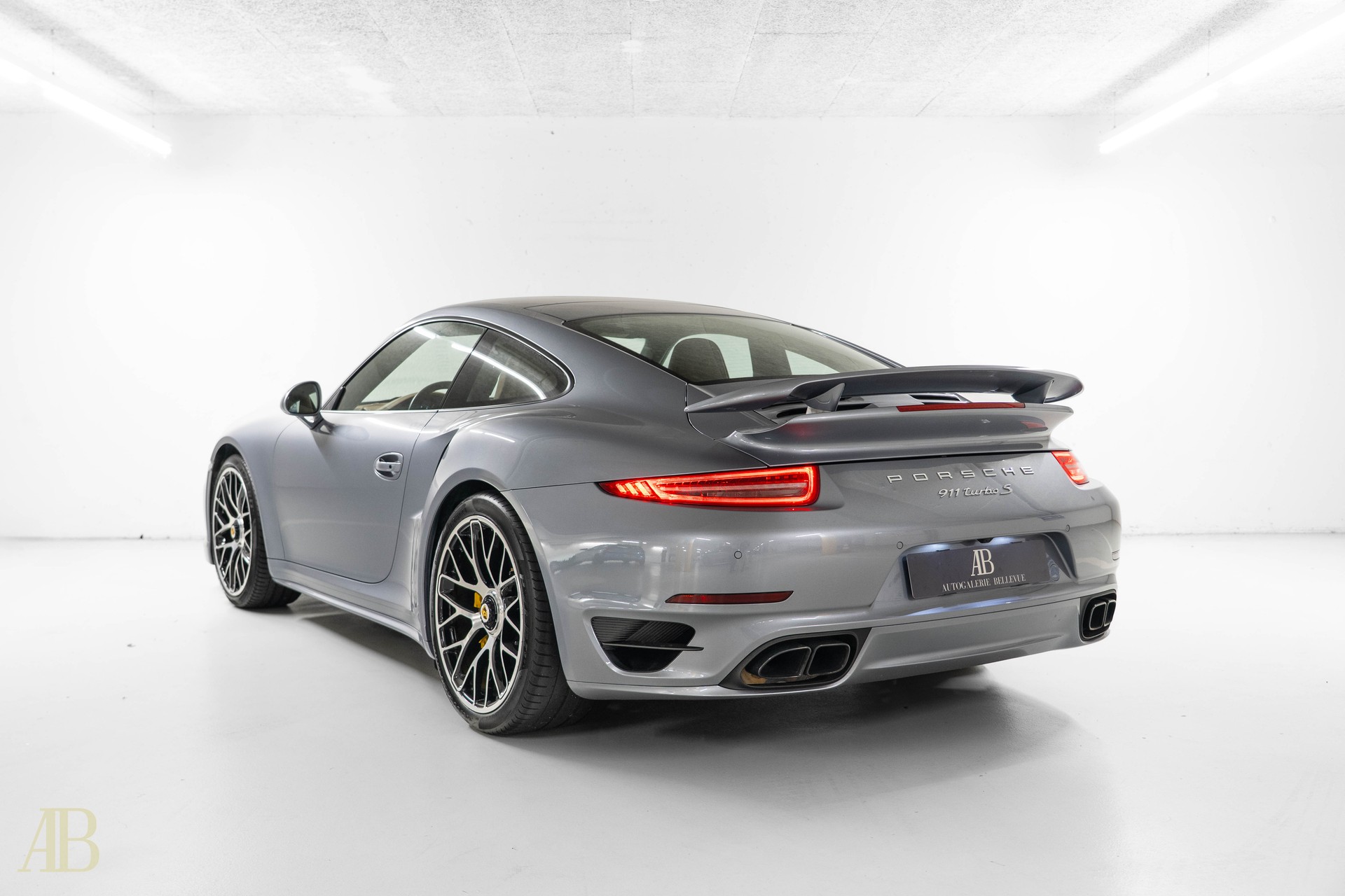 PORSCHE 911 Turbo S PDK mit Porsche Approved-image-4