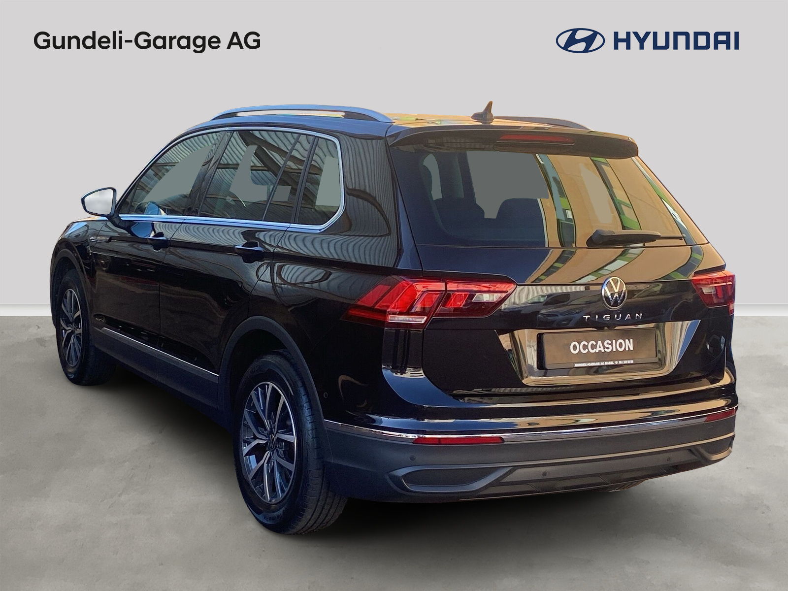 VW Tiguan 1.5TSI Life DSG-showroom-element-3
