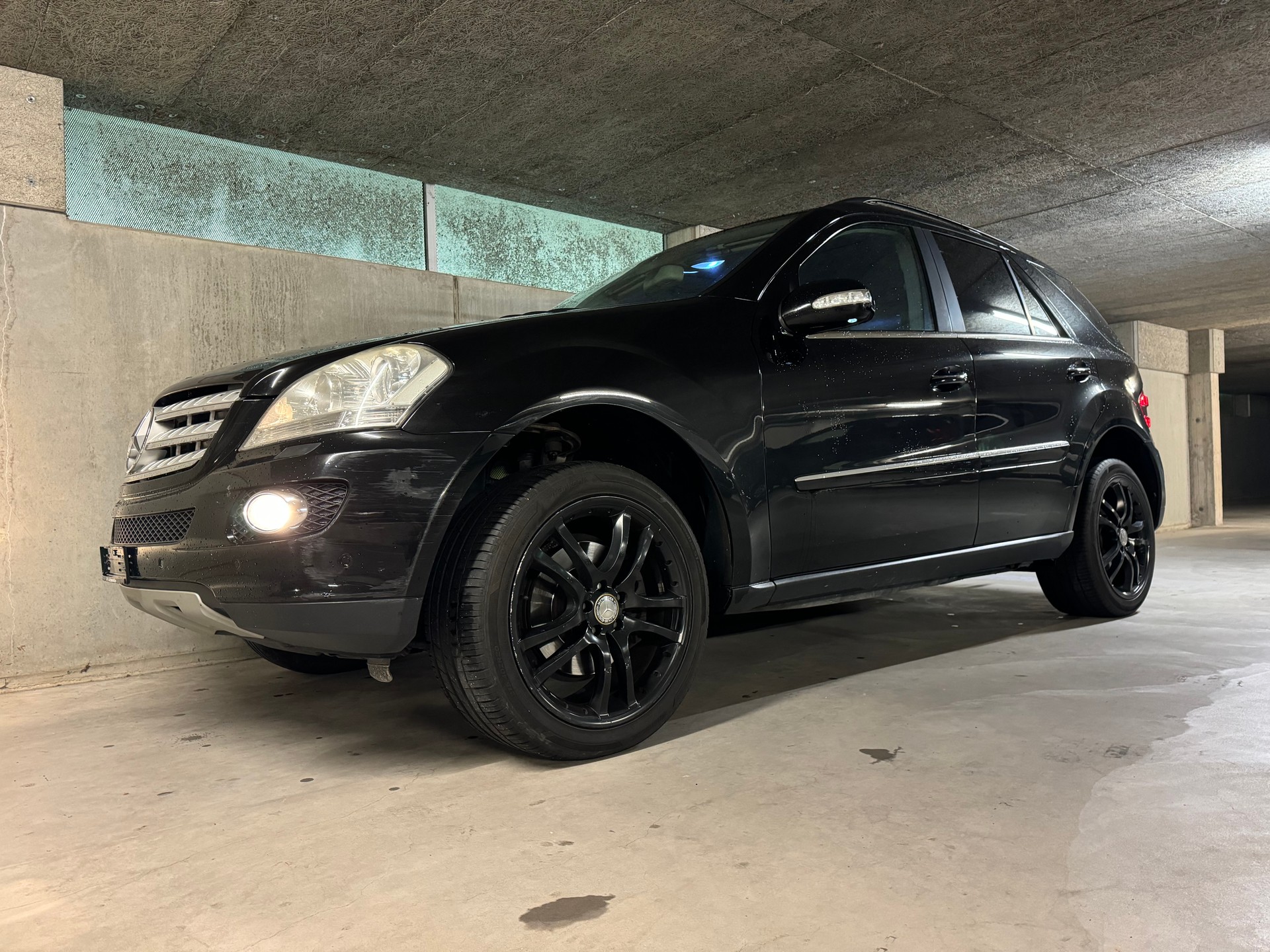 MERCEDES-BENZ ML 320 CDI 4Matic 7G-Tronic-showroom-element-3