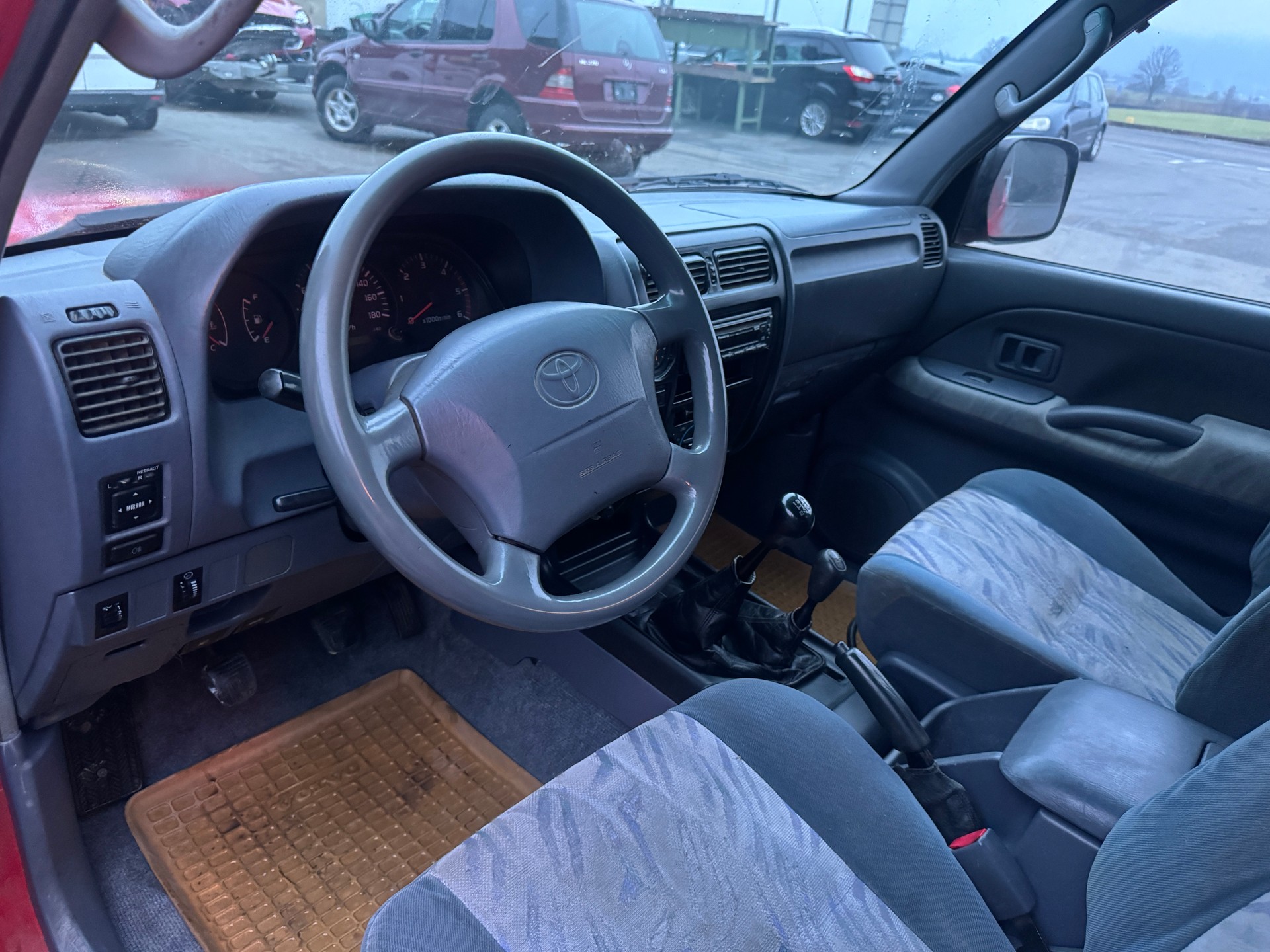 TOYOTA Land Cruiser 300 3.0 TD Saloon-image-9