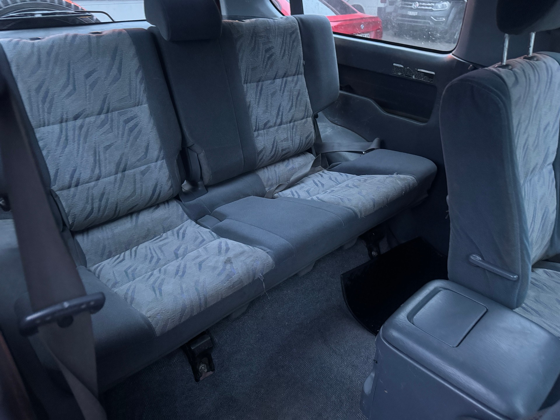 TOYOTA Land Cruiser 300 3.0 TD Saloon-image-8
