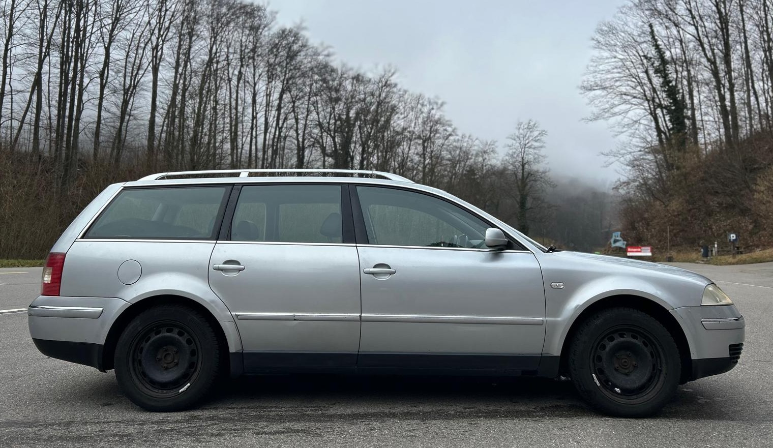 VW Passat Variant 2.3 V5 Comfortline-image-5