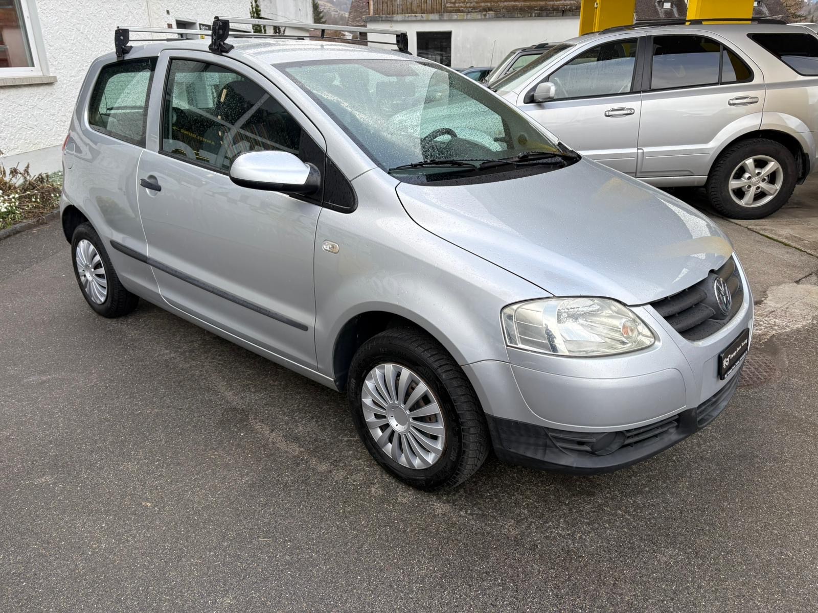 VW Fox 1.2-showroom-element-1