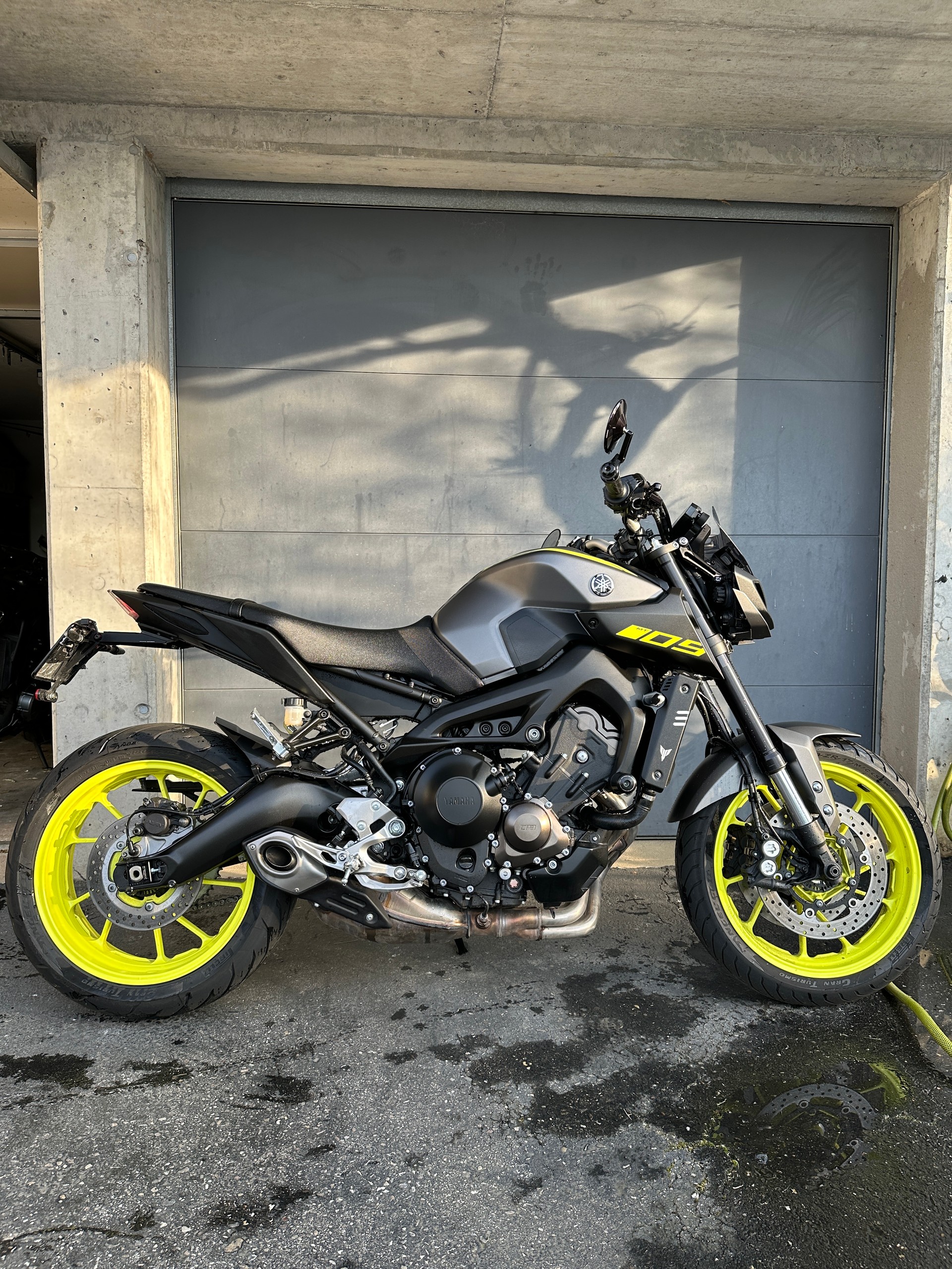 YAMAHA MT-09 ABS (35kW)-image-0