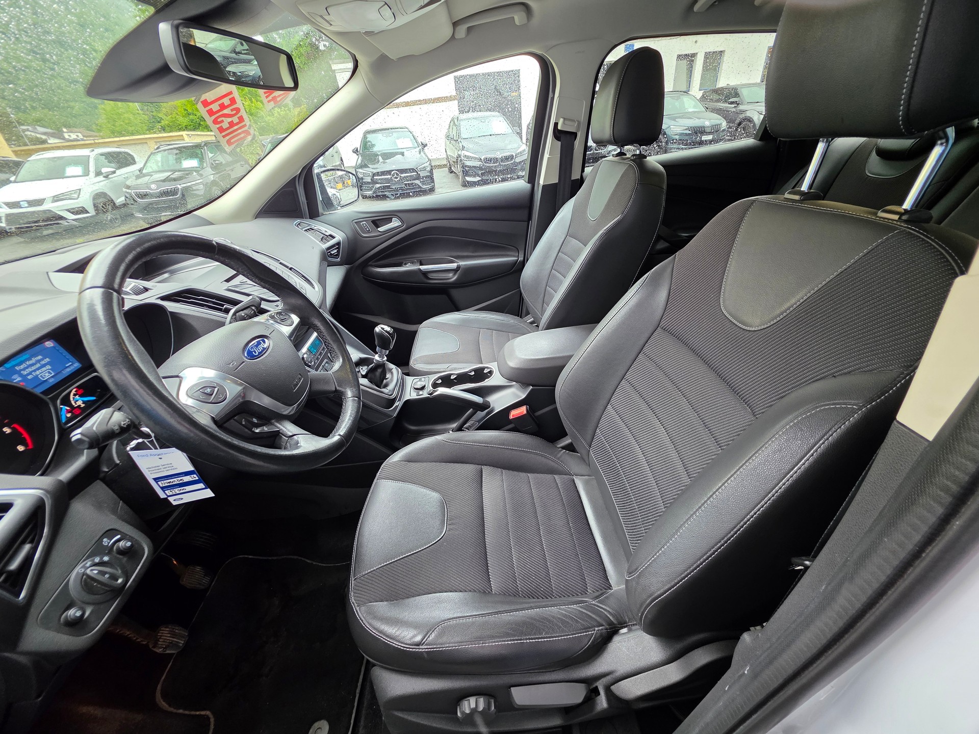 FORD Kuga 2.0 TDCi Titanium 4WD-image-12