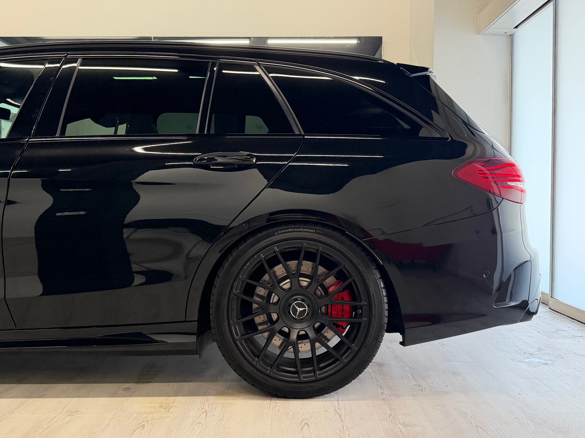 MERCEDES-BENZ C 63 S AMG-image-16