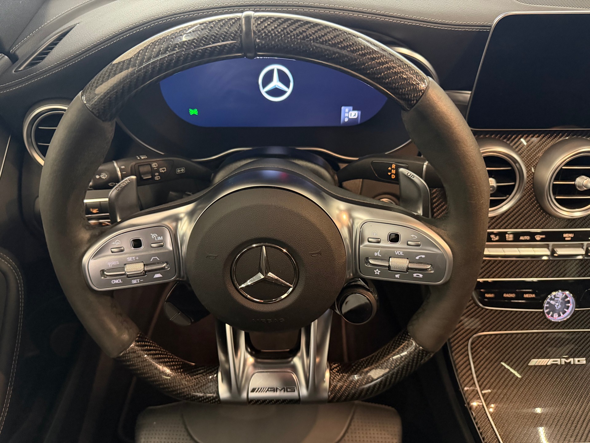 MERCEDES-BENZ C 63 S AMG-image-26