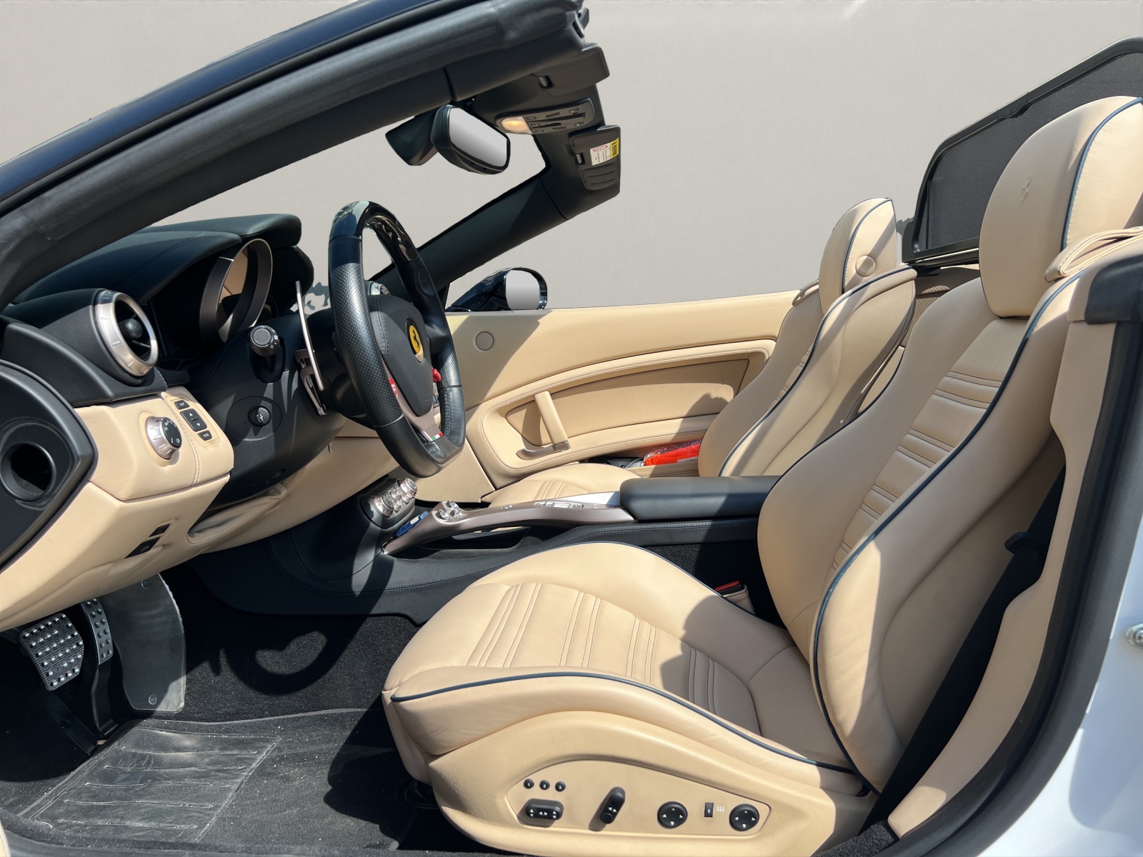 FERRARI California 4.3 V8 Trenta-image-7