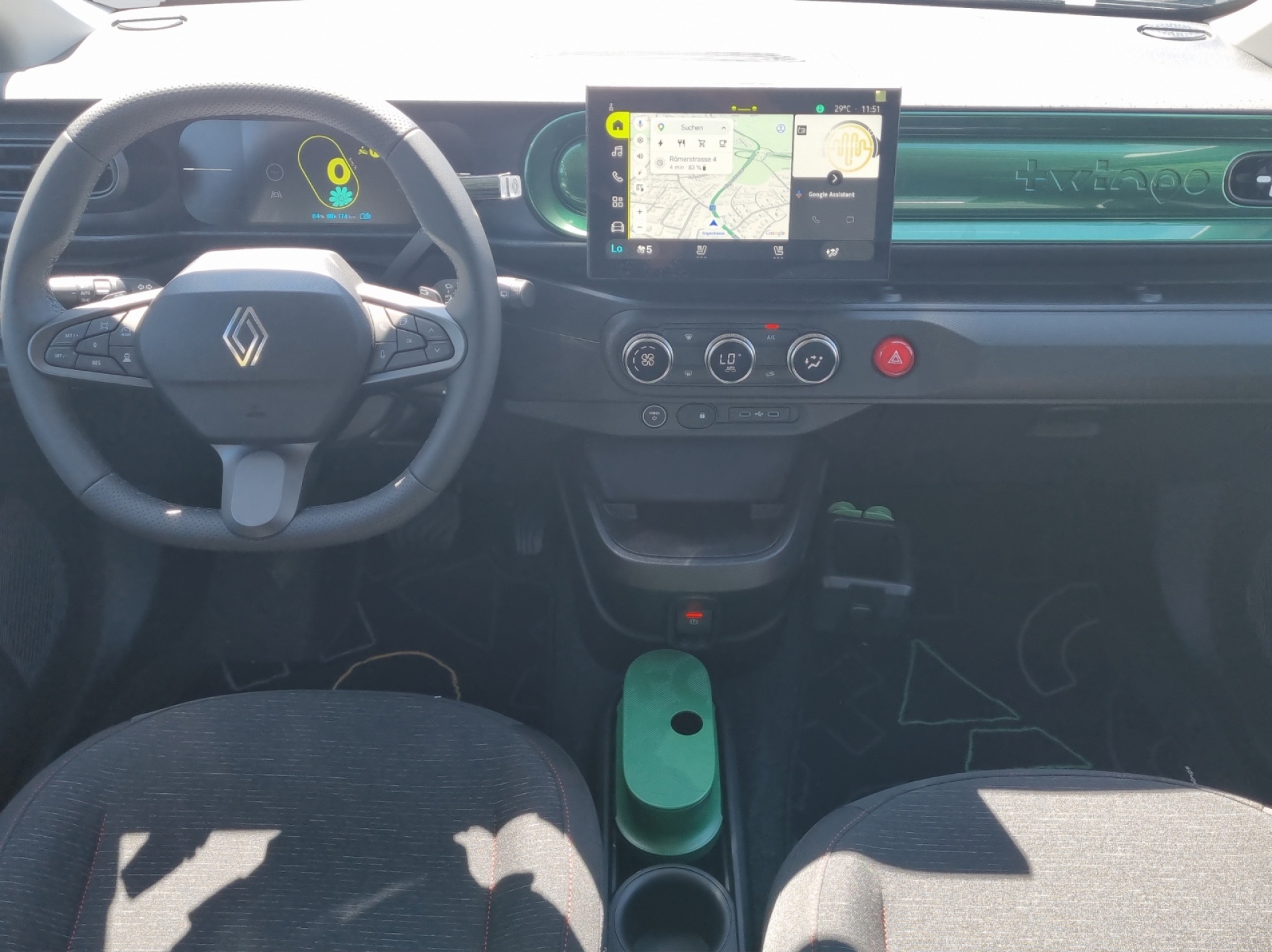 RENAULT TWINGO E-TECH ELECTRIC techno 80PS Urban Range-image-10