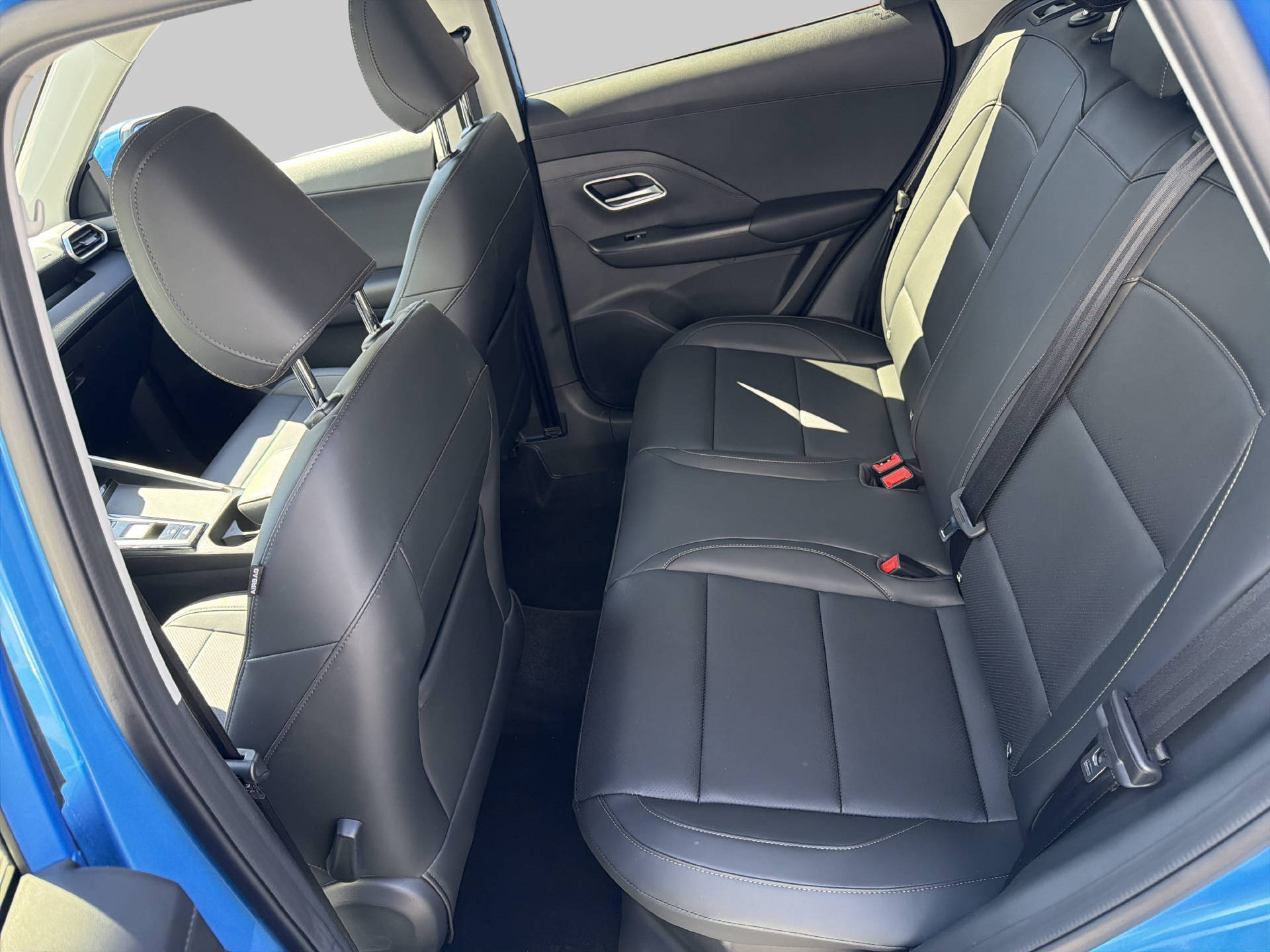 MG ZS 1.5 Hybrid+ Luxury-image-8