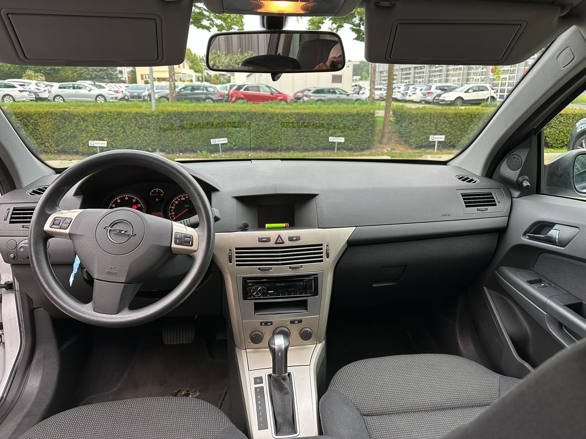 OPEL ASTRA-image-4