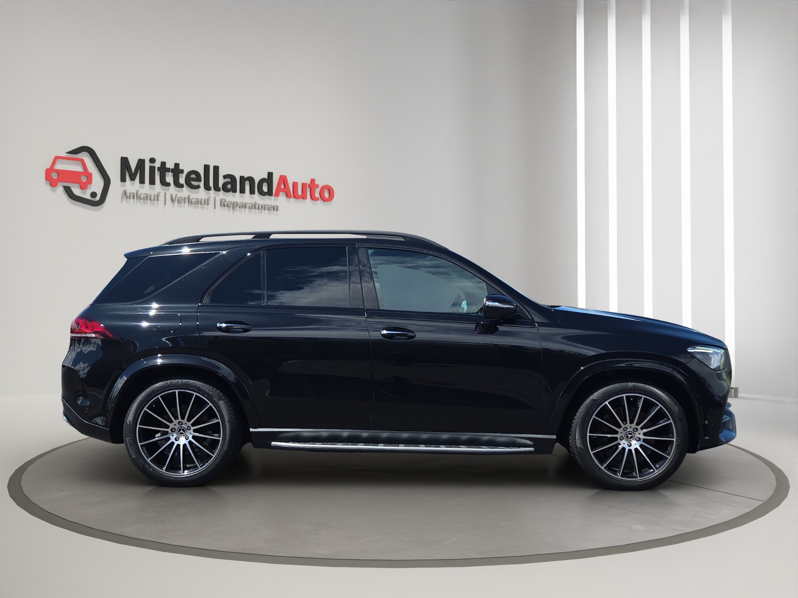 MERCEDES-BENZ GLE 400 d 4Matic AMG Line 9G-Tronic-image-3