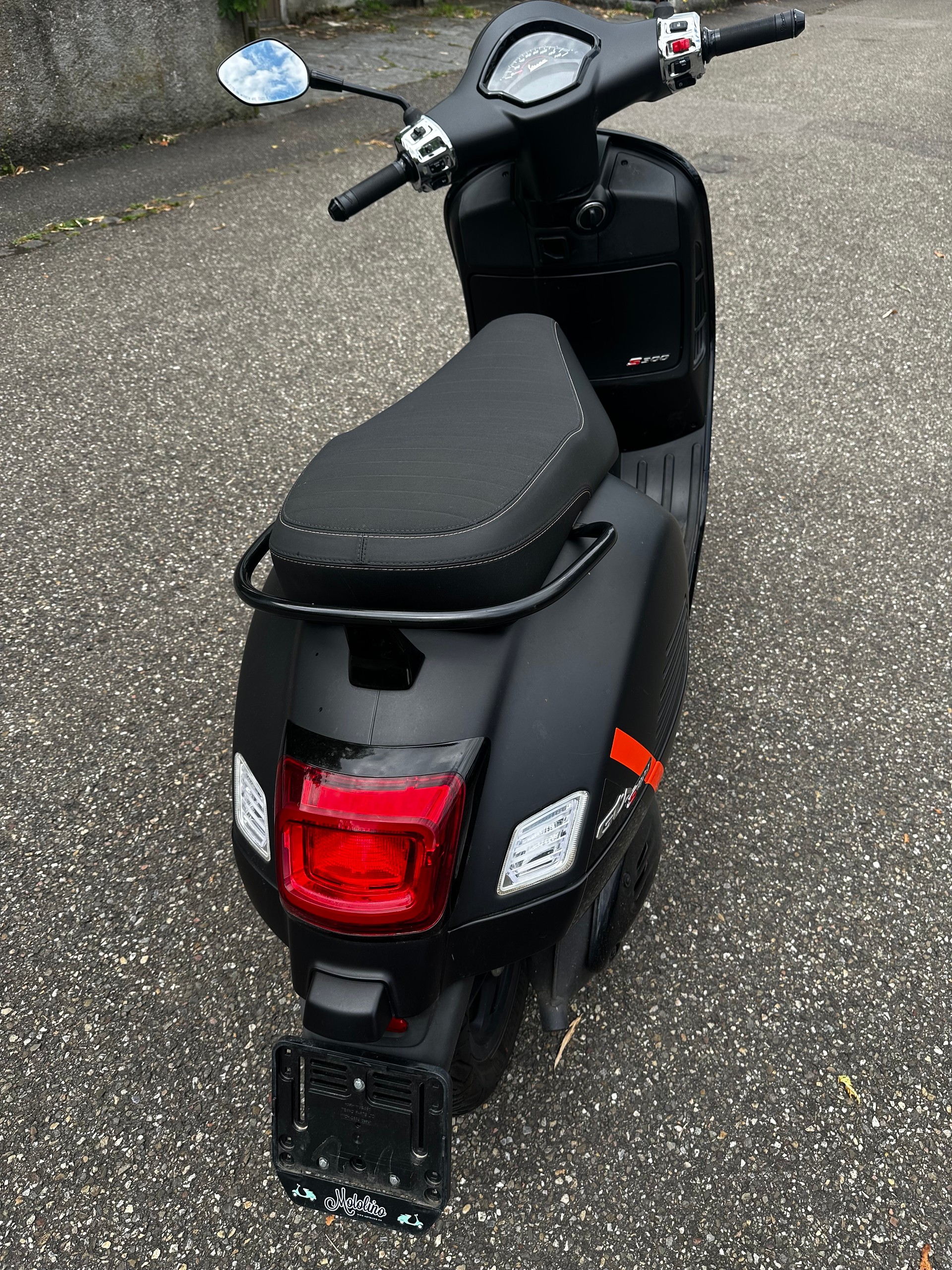 PIAGGIO Vespa GTS 300 Super ABS-image-1
