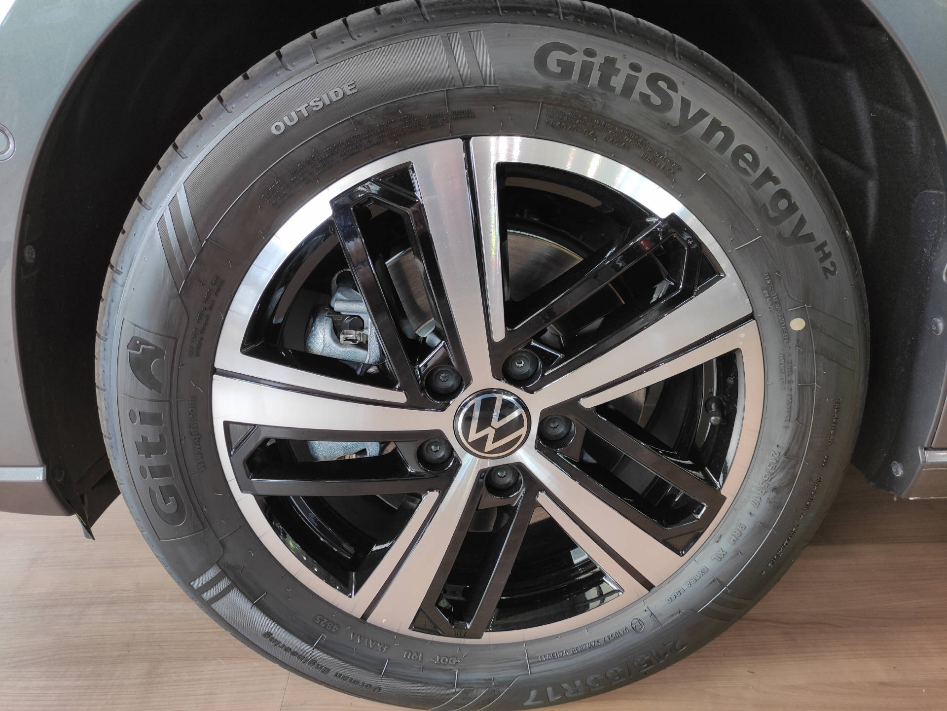 VW Caddy Maxi Outdoor 2.0 TDI 4motion-showroom-element-2