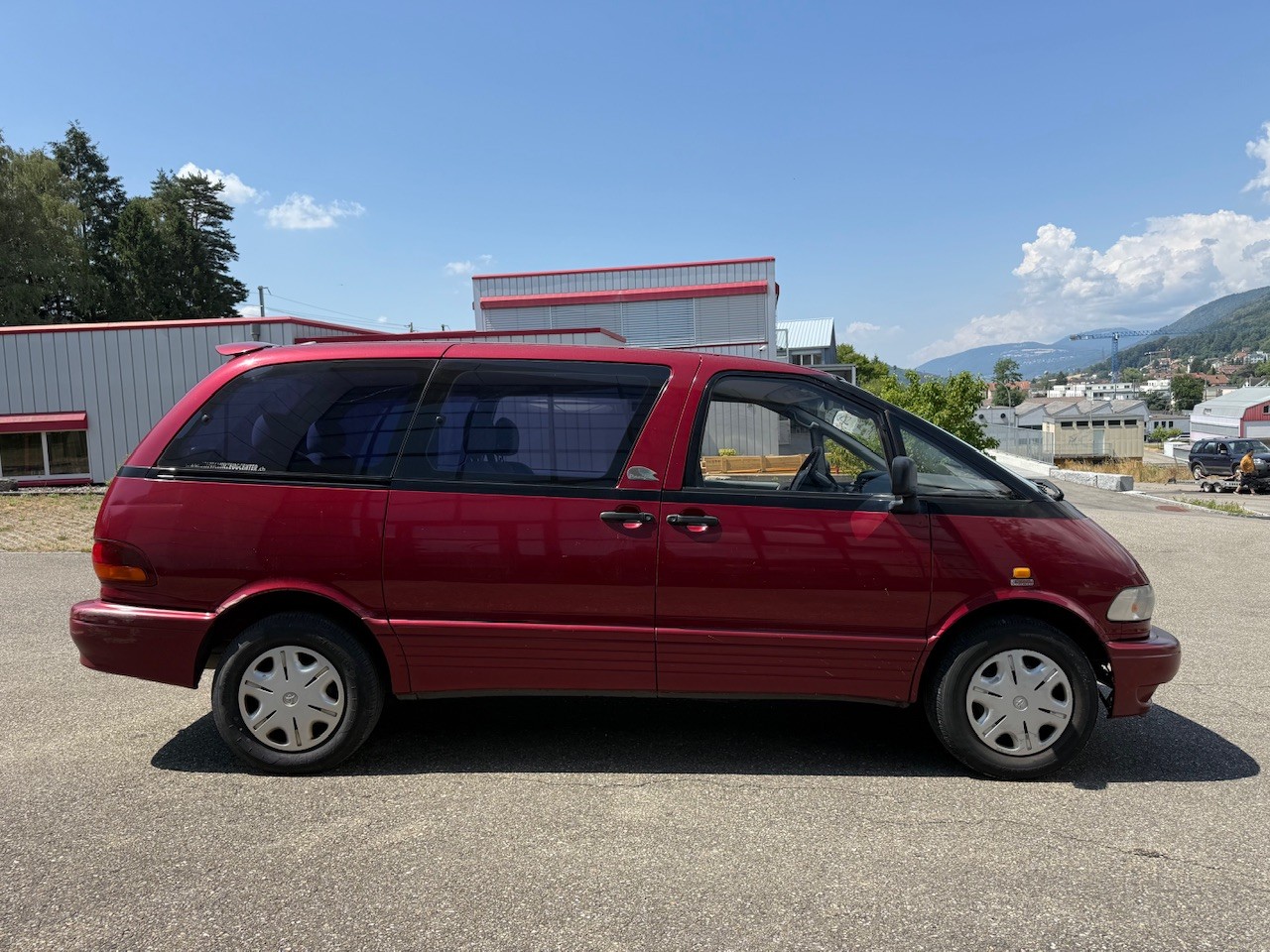 TOYOTA Previa XE Pacific 4x2-image-7