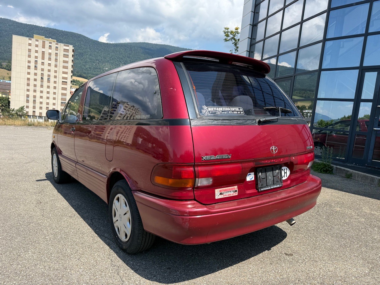 TOYOTA Previa XE Pacific 4x2-image-4