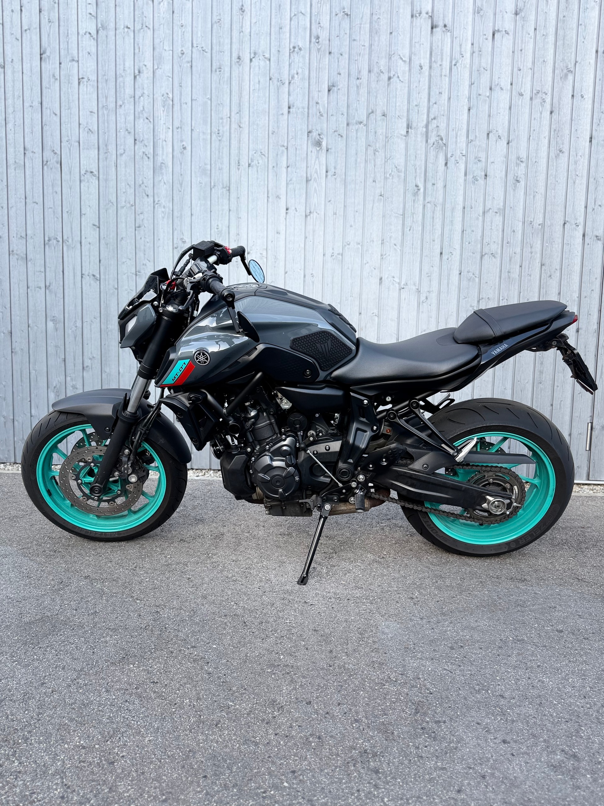 YAMAHA MT-07-image-3