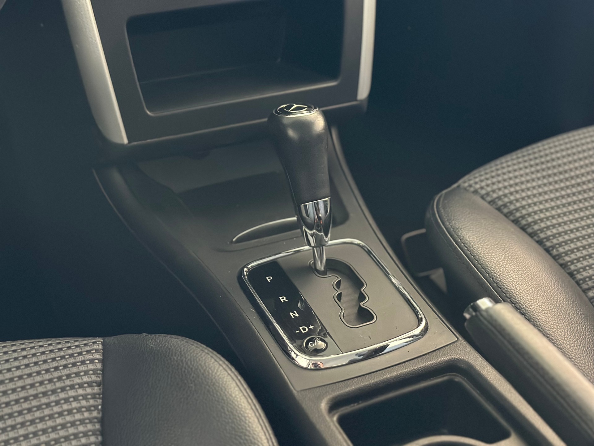 MERCEDES-BENZ A 200 Classic-image-14