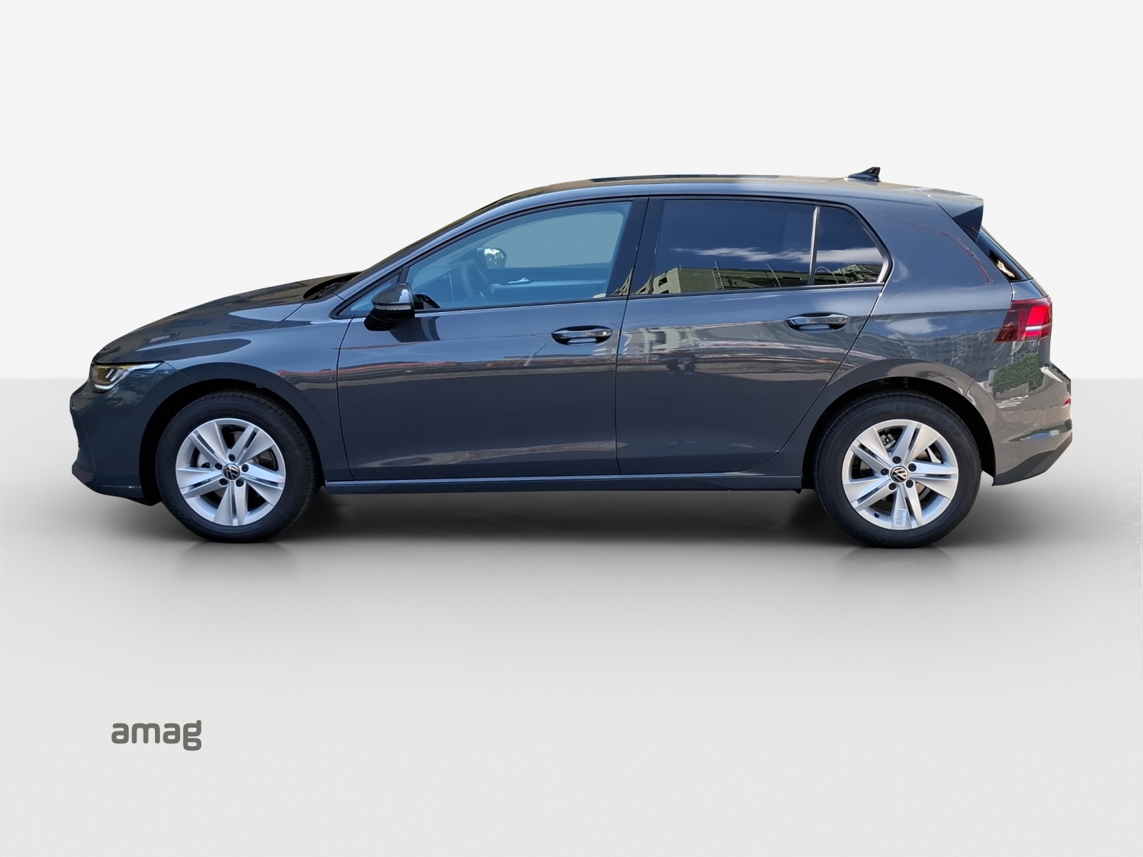 VW Golf 1.5 e TSI mHEV Basis DSG-showroom-element-1
