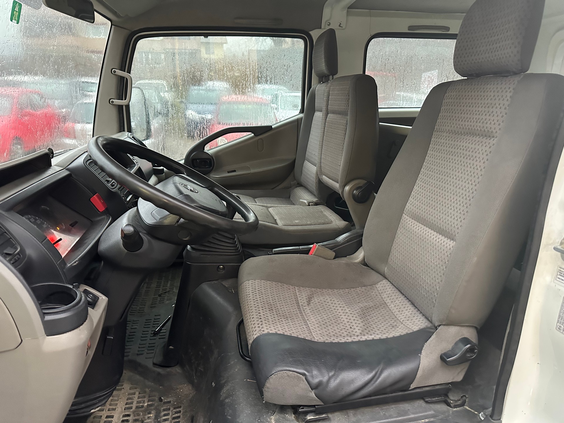 NISSAN Cabstar Basis (Pro) 35.15-image-11