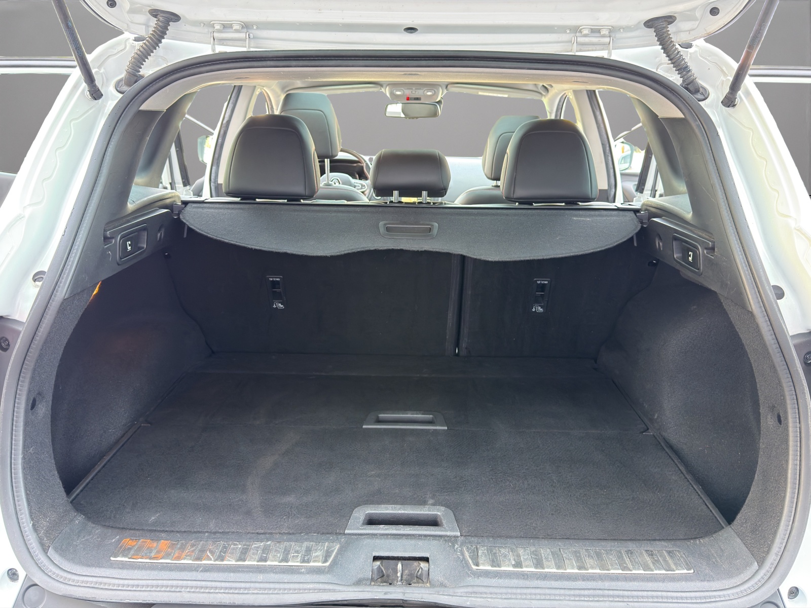 RENAULT Kadjar 1.2 16V Turbo Swiss Edition EDC-image-16