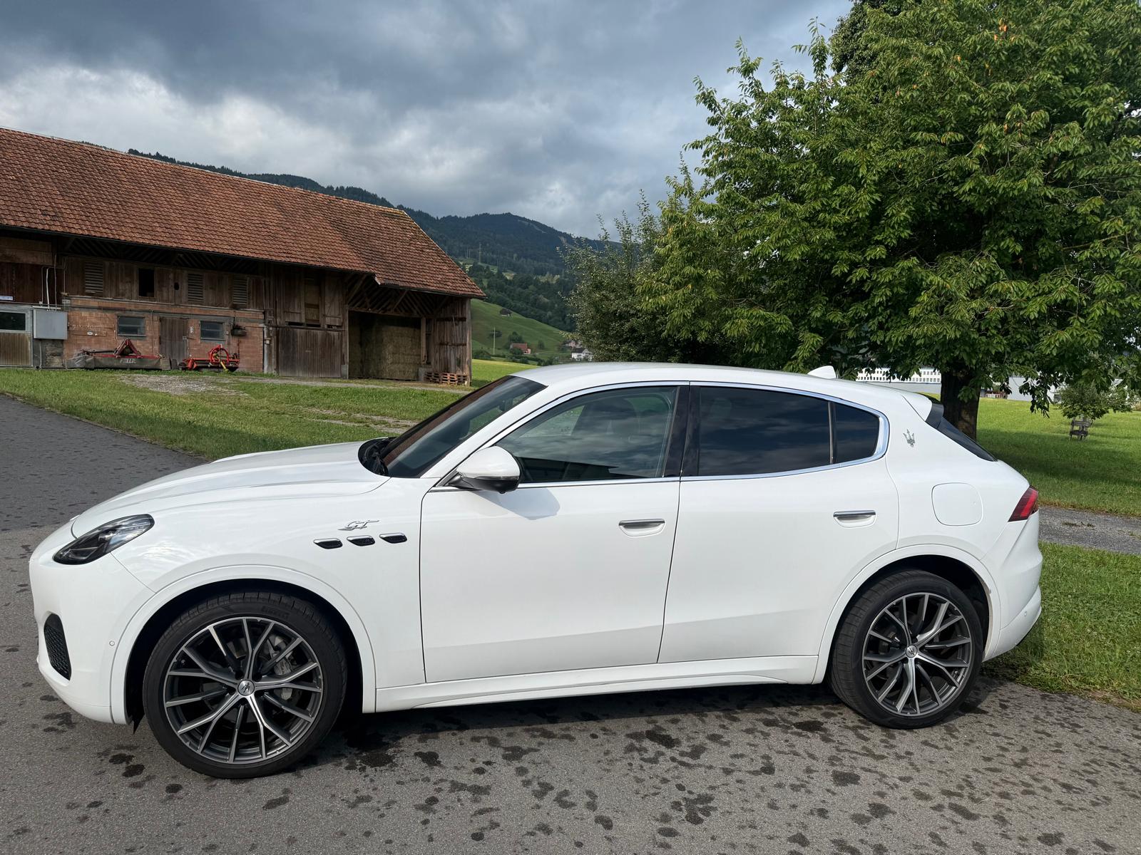 MASERATI Grecale 2.0 MHEV GT Hybrid Automatica-image-11