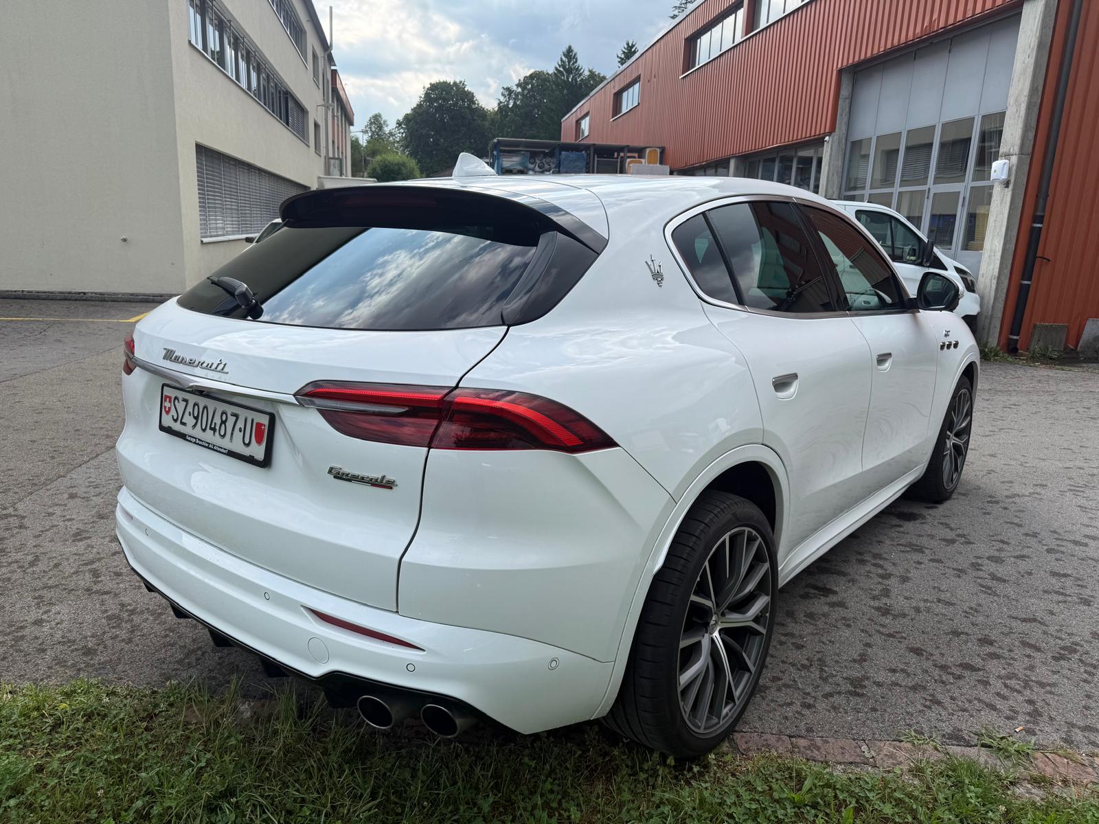 MASERATI Grecale 2.0 MHEV GT Hybrid Automatica-image-5