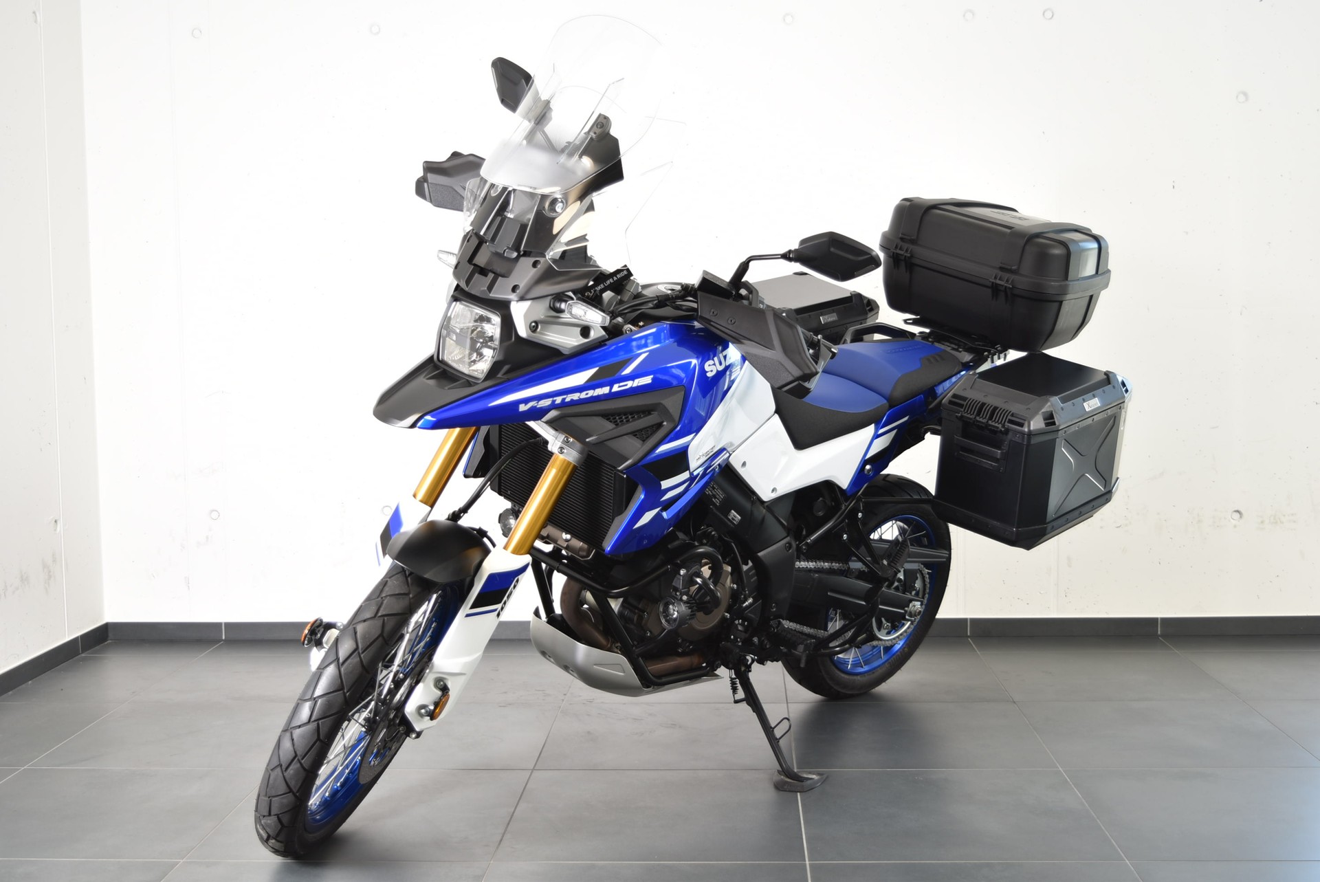 SUZUKI DL 1050-showroom-element-1