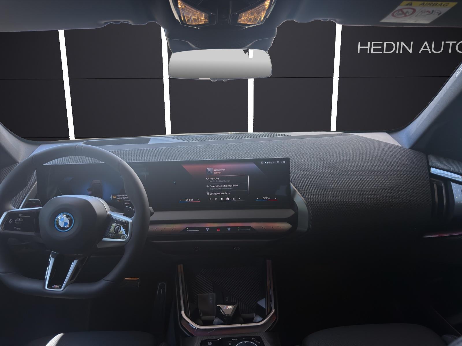 BMW X3 30e xDrive-image-11
