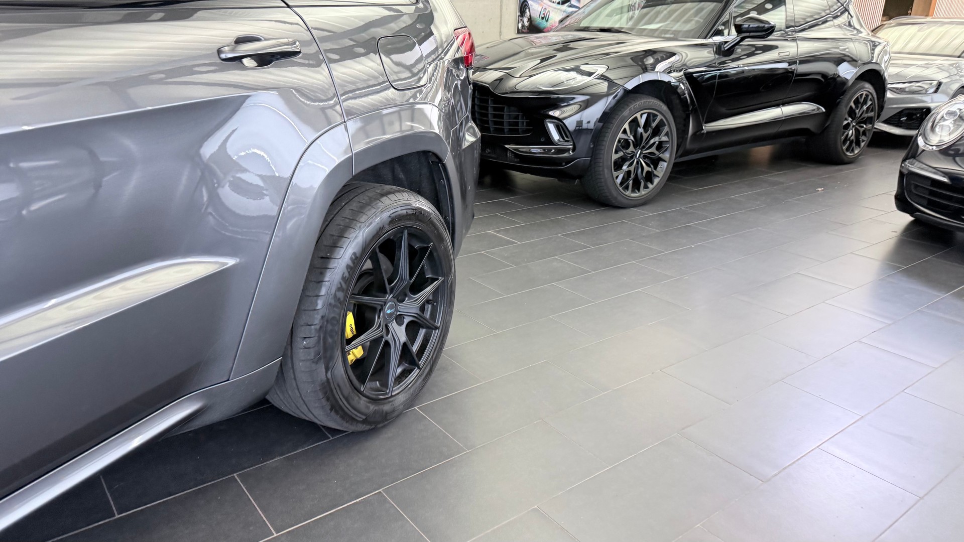 JEEP Grand Cherokee 6.2 V8 HEMI Trackhawk-image-7