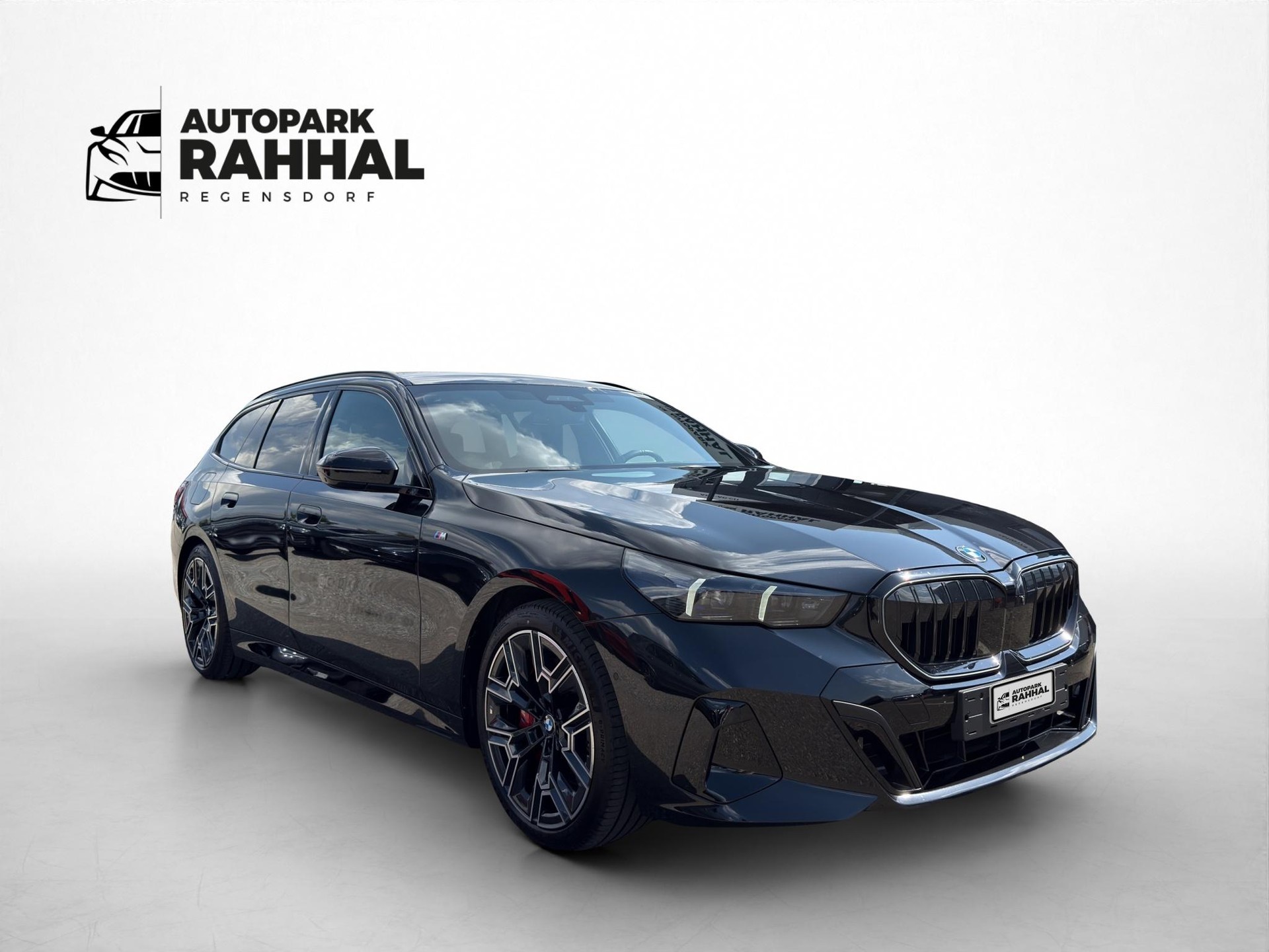 BMW 540d xDrive Touring M Sport Pro * ICONIC GLOW * BELÜFTETE SITZE * AHK *-image-4